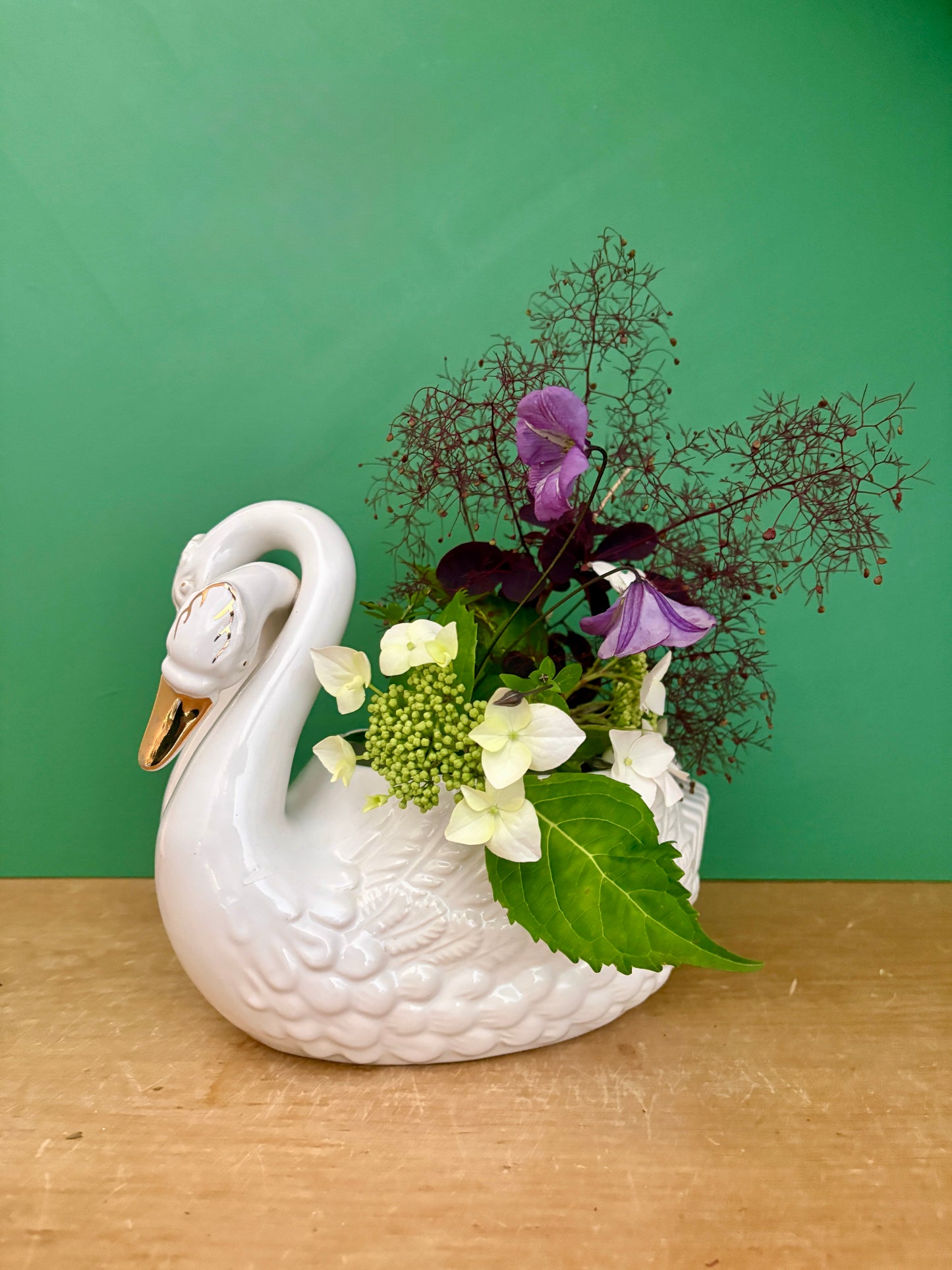 Cache pot cygne vintage en céramique