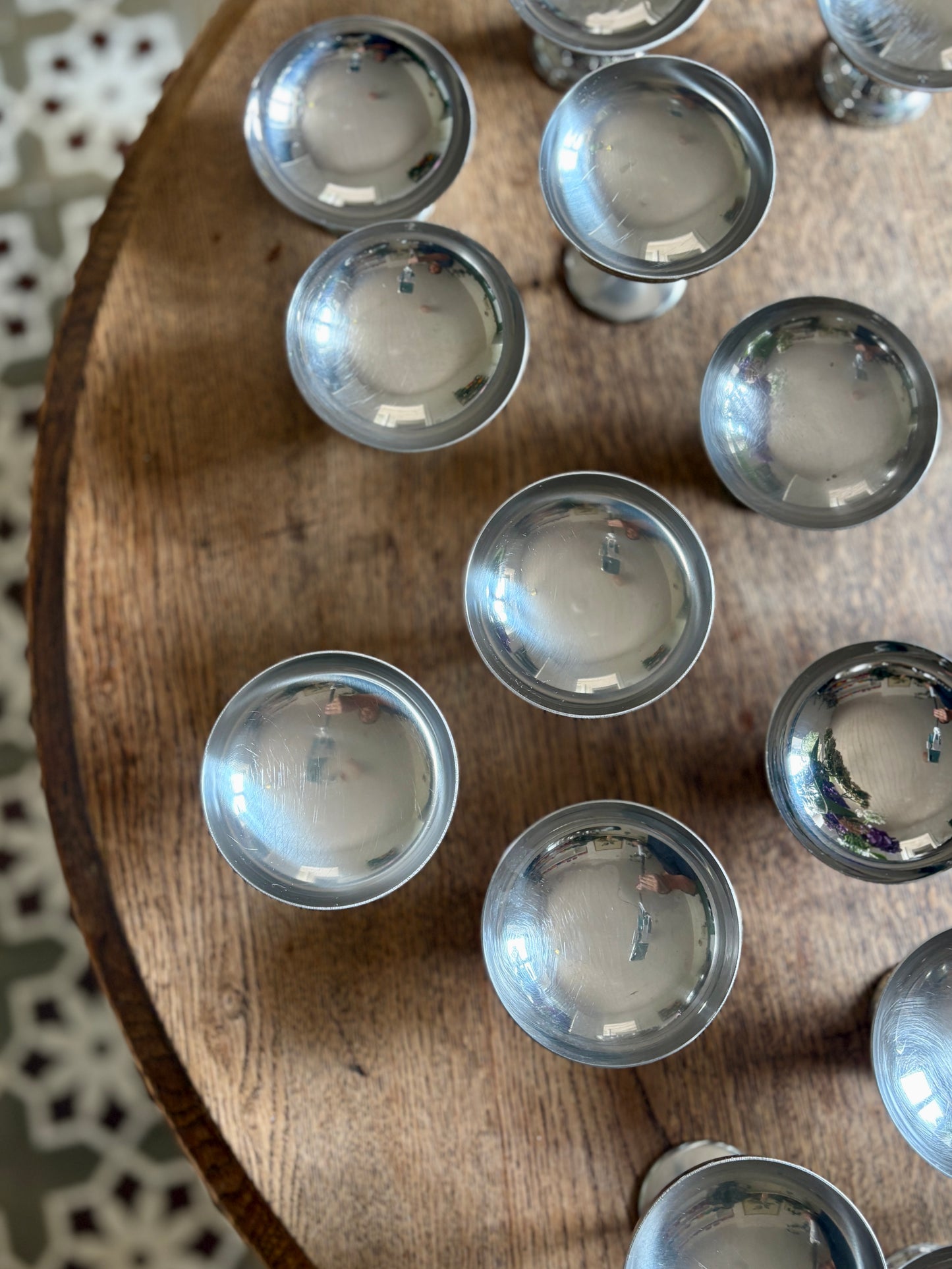 Lot de 16 coupes à dessert vintage en inox