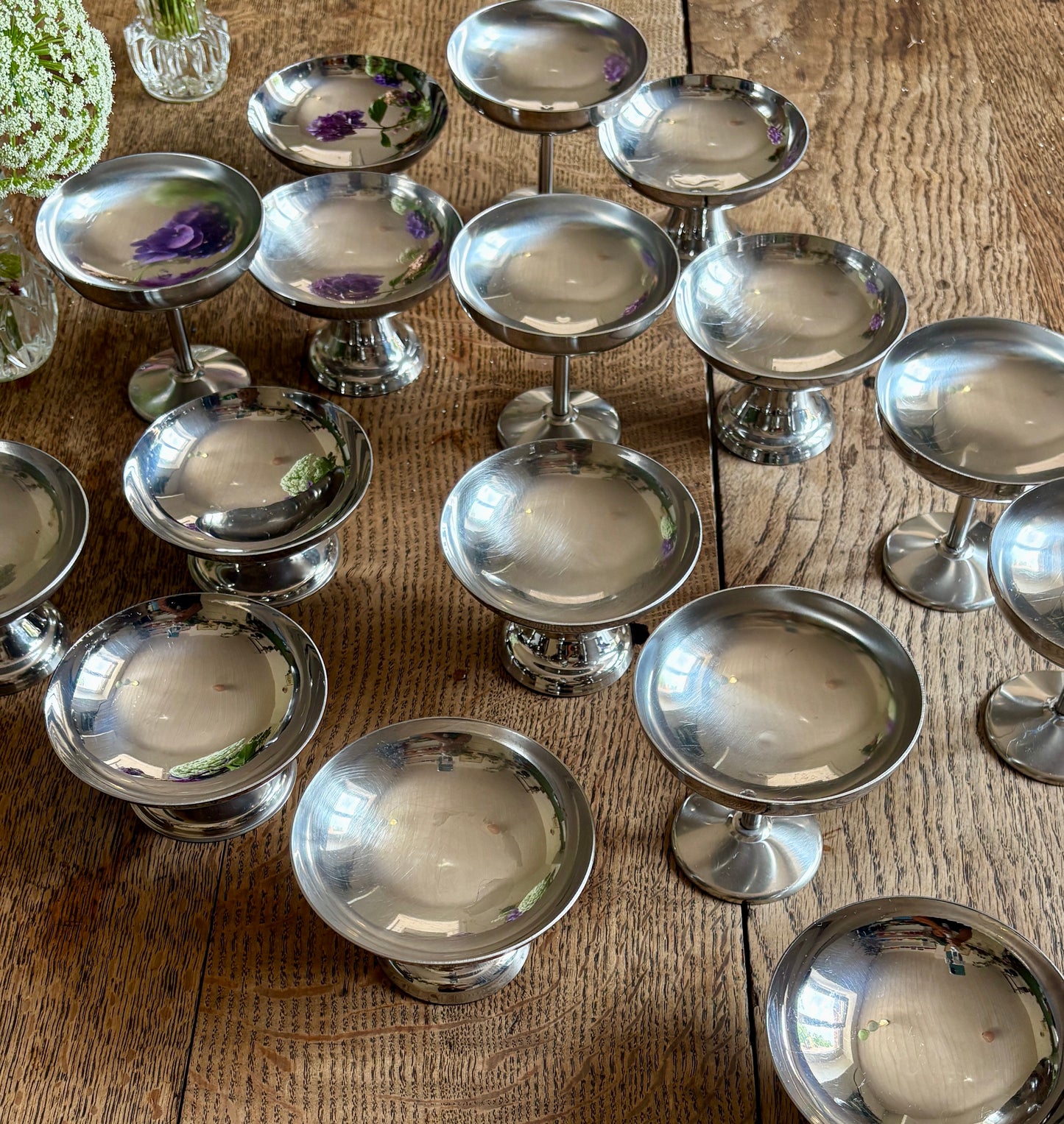 Lot de 16 coupes à dessert vintage en inox