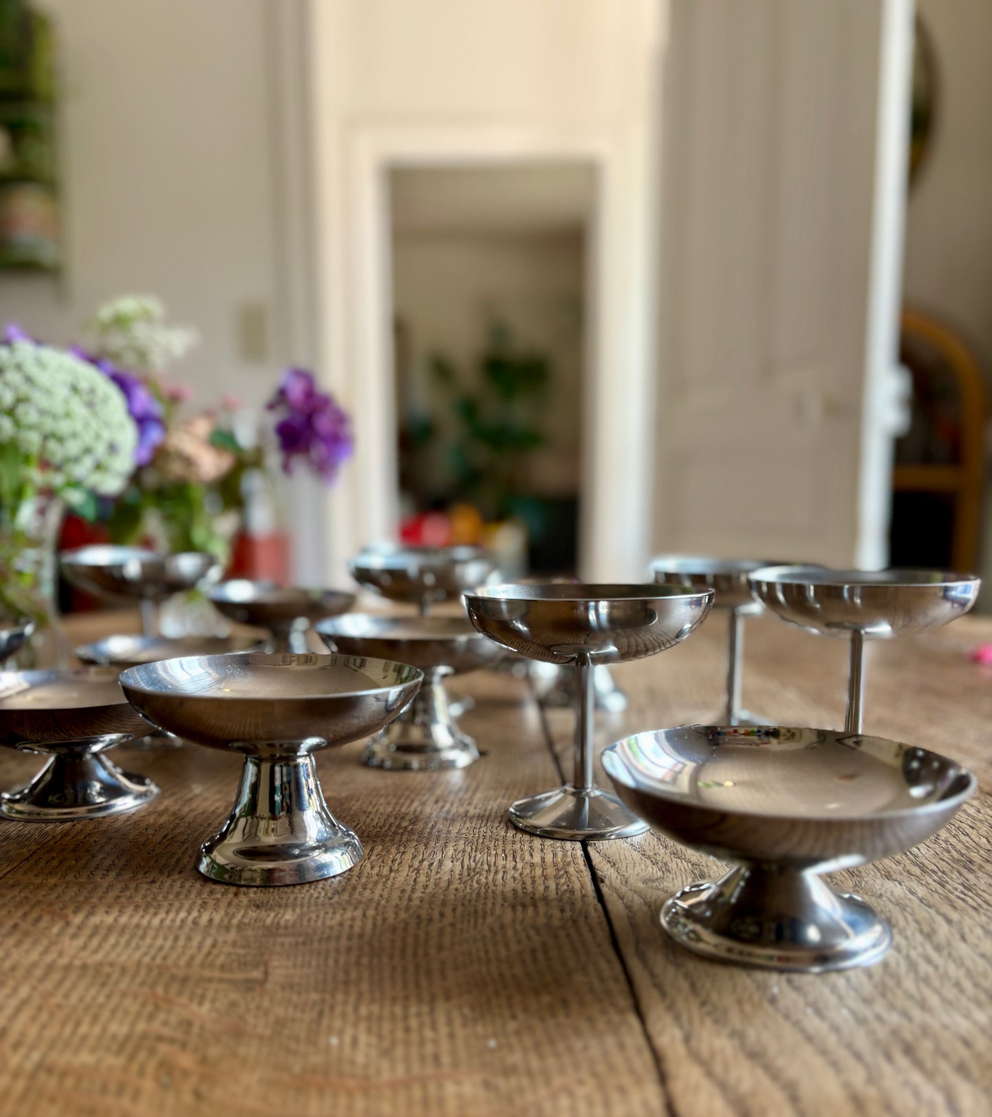 Lot de 16 coupes à dessert vintage en inox