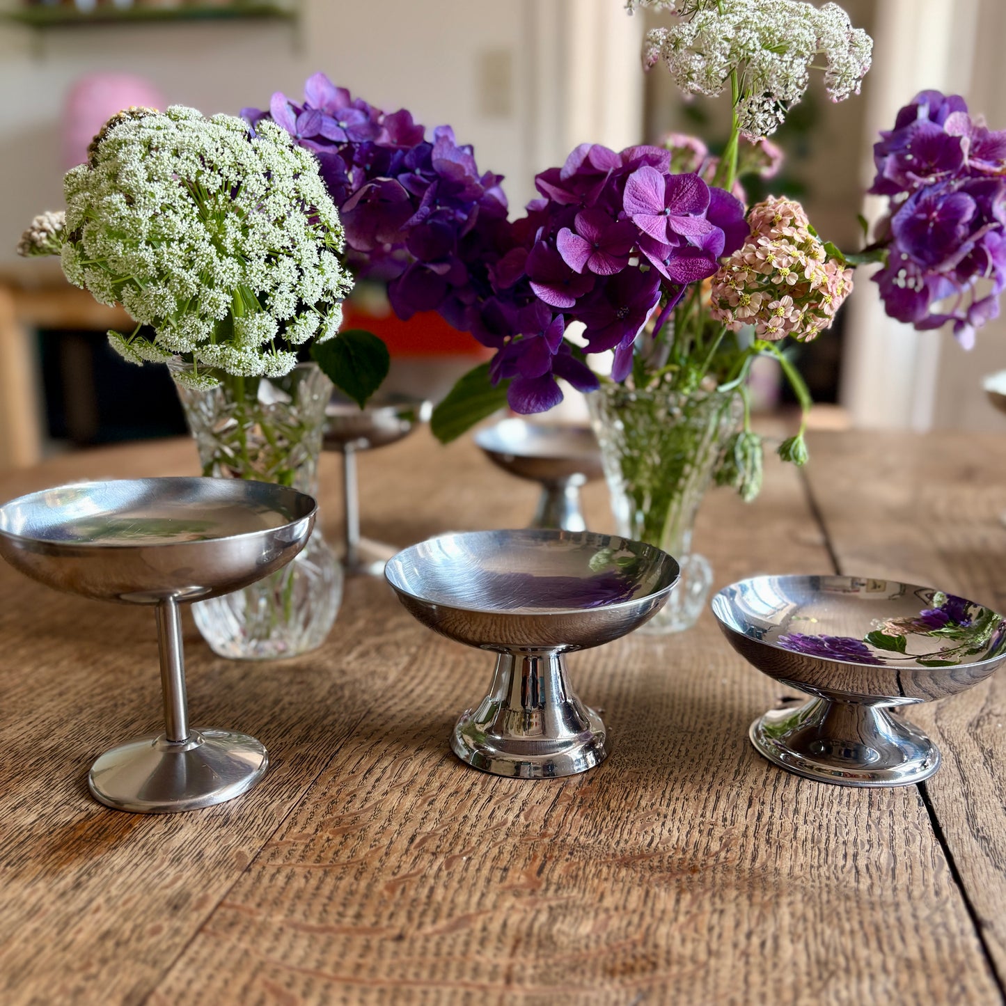 Lot de 16 coupes à dessert vintage en inox