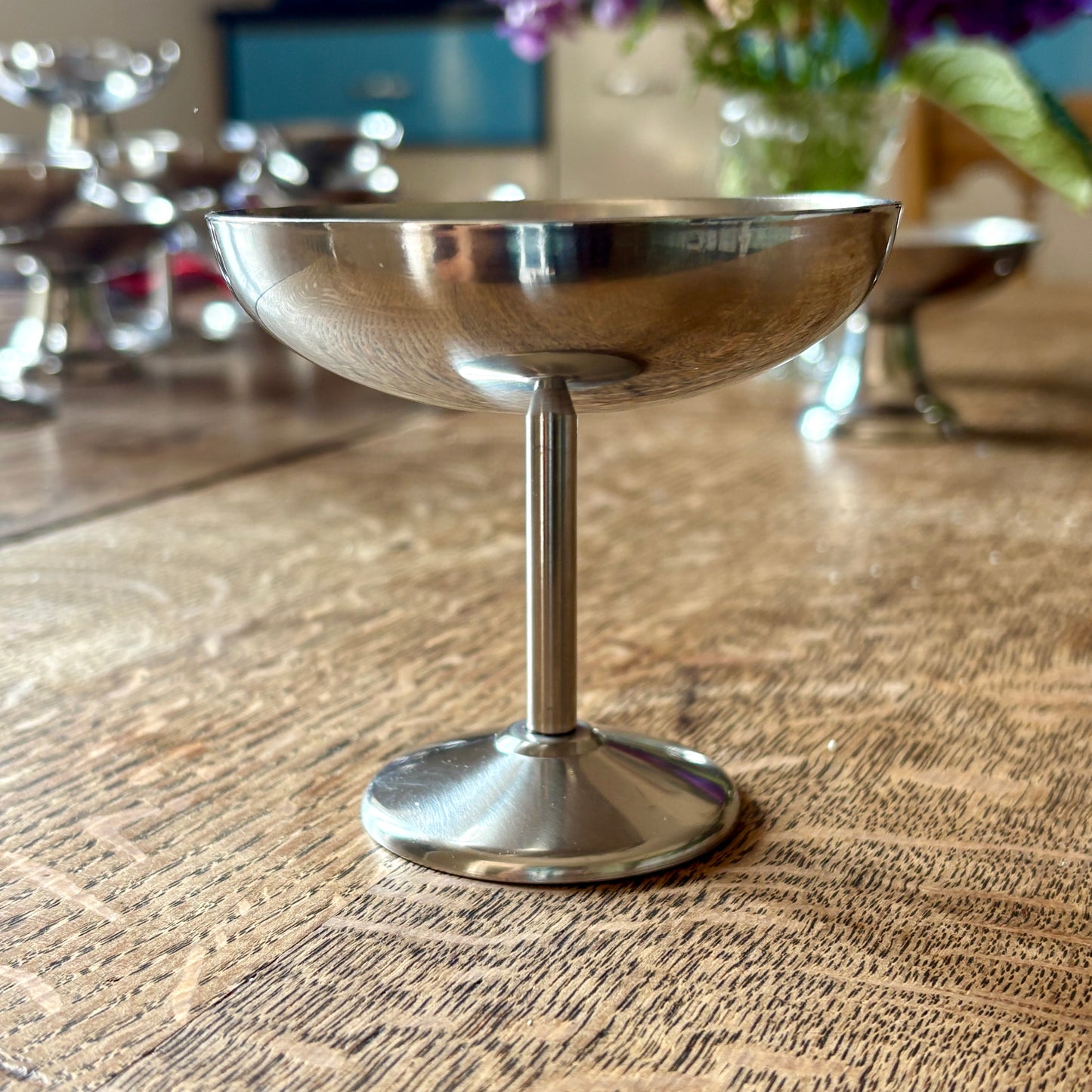 Lot de 16 coupes à dessert vintage en inox