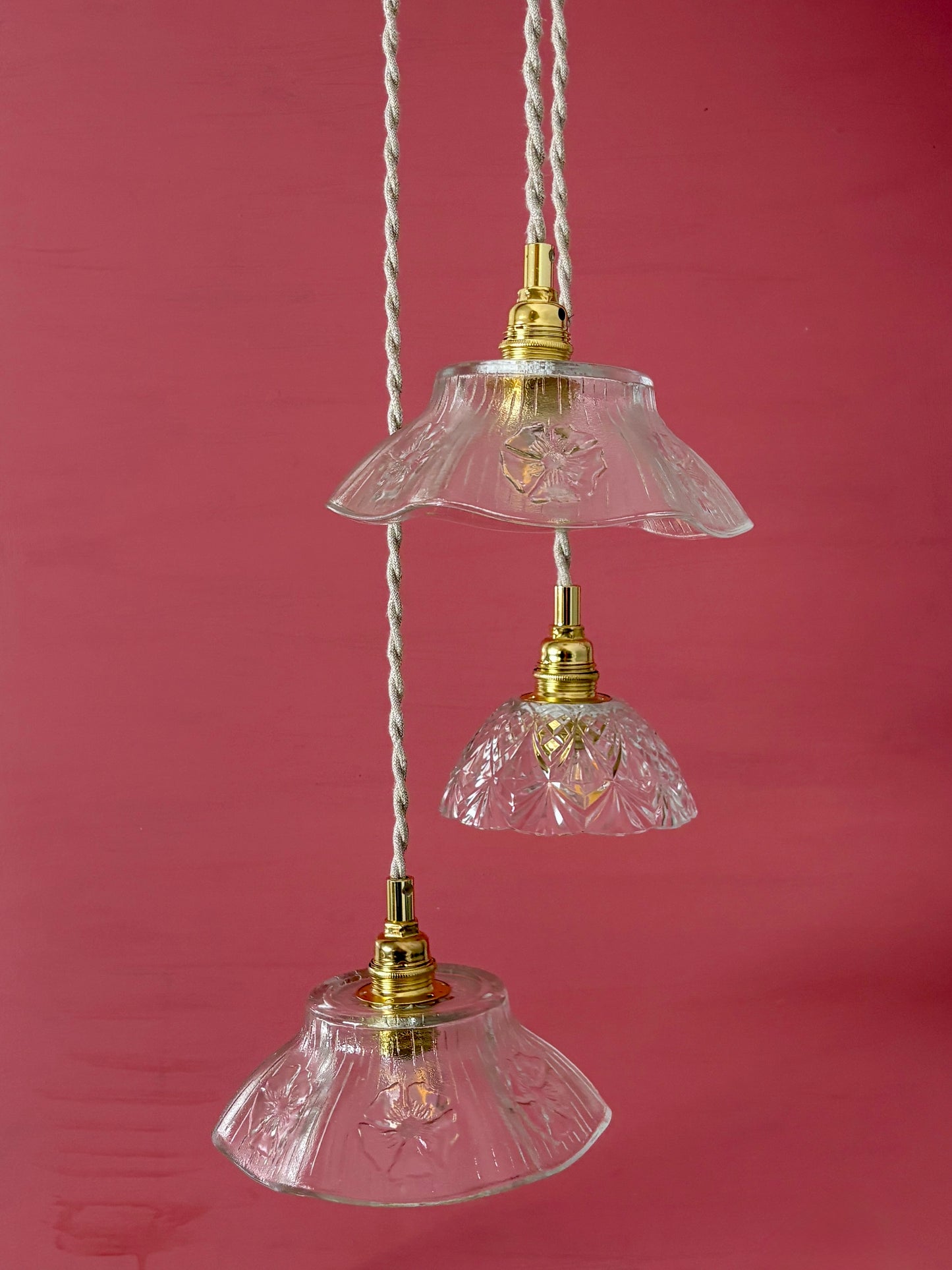 Suspension triple abat-jour vintage en verre - collection vaisselle