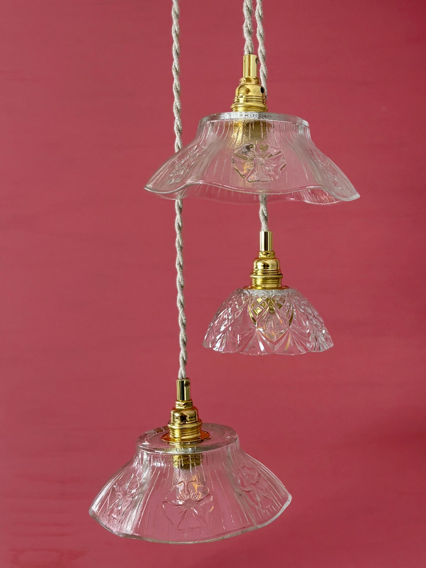 Suspension triple abat-jour vintage en verre - collection vaisselle