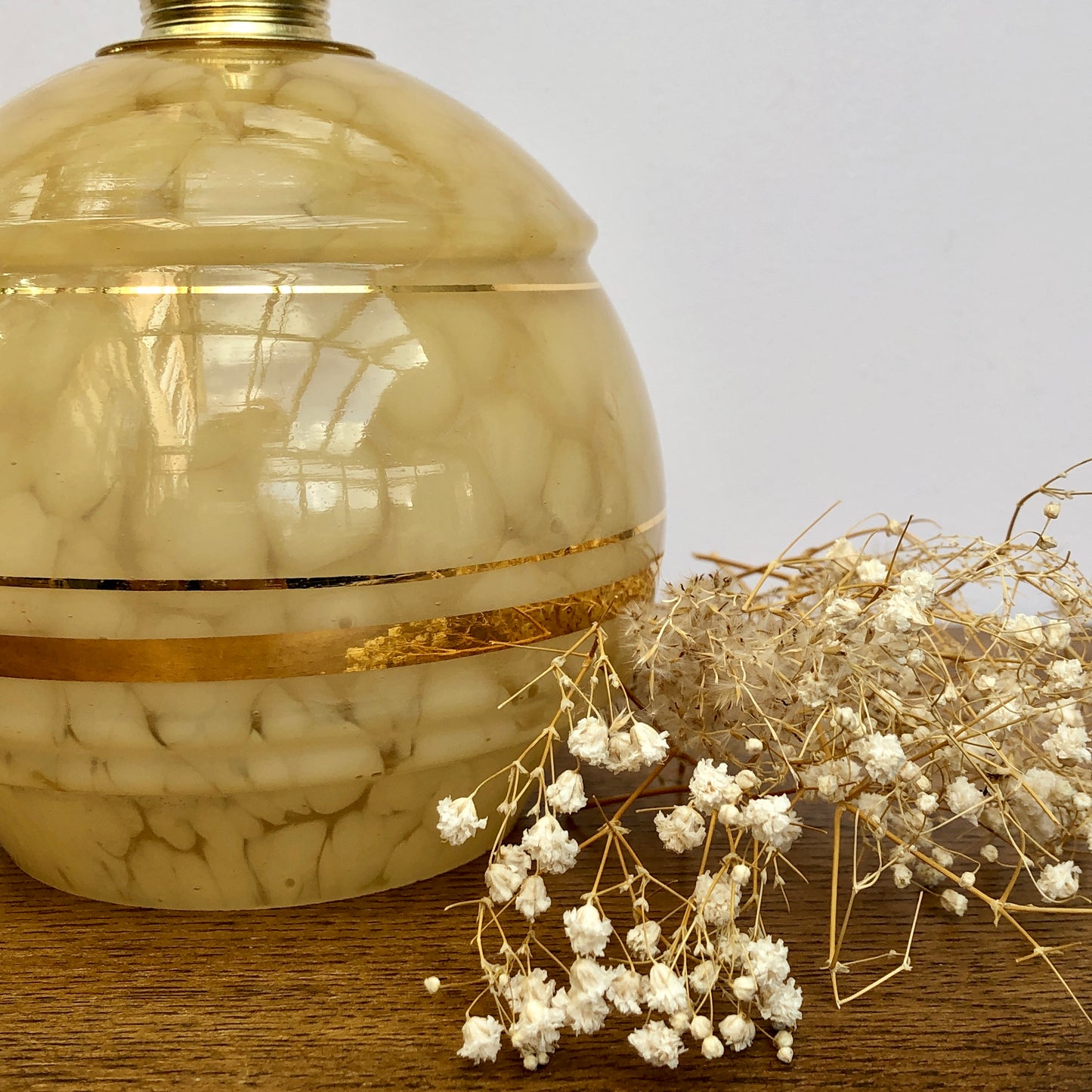 Applique tulipe vintage tulipe verre de Clichy jaune et or