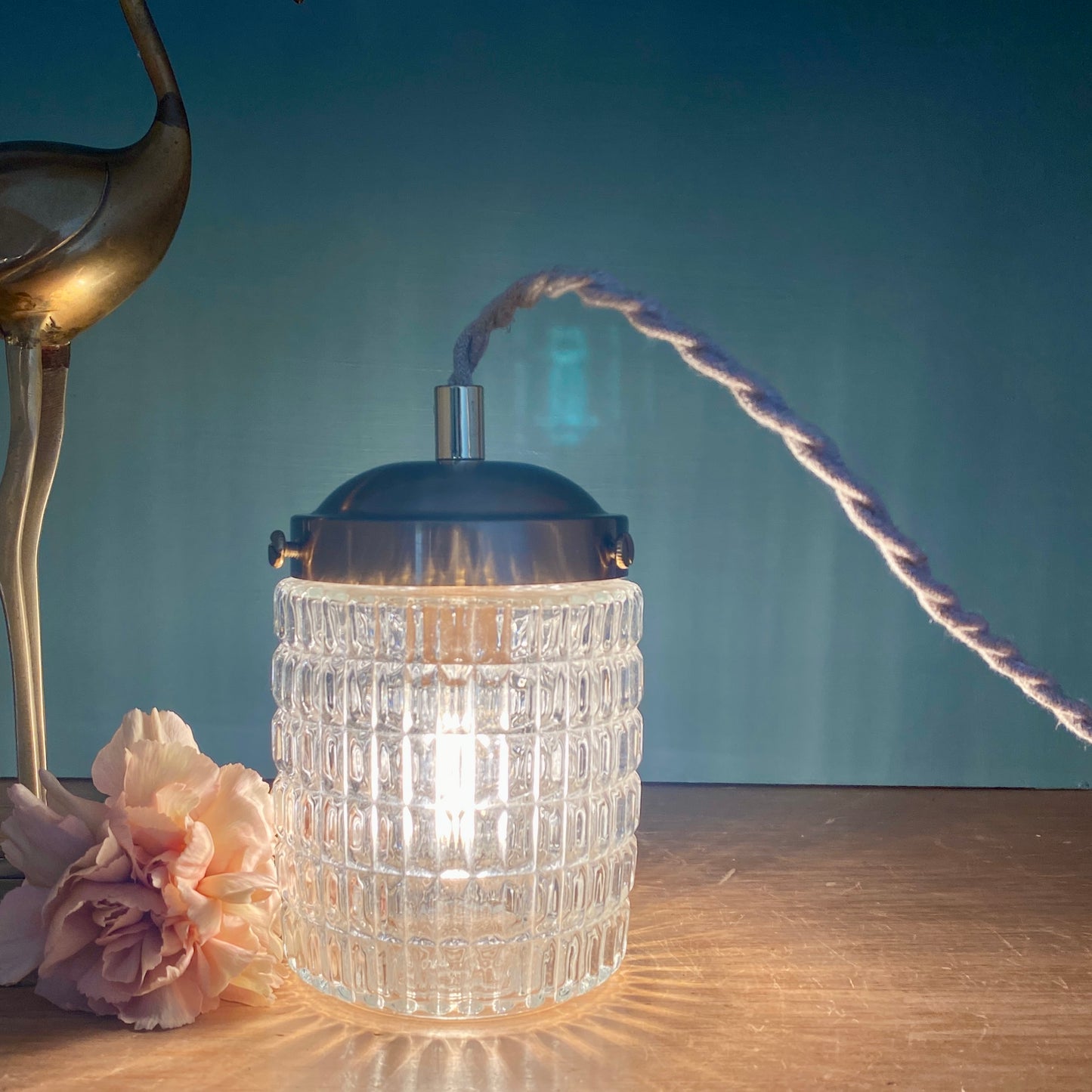 Baladeuse ou lampe à poser globe vintage en verre