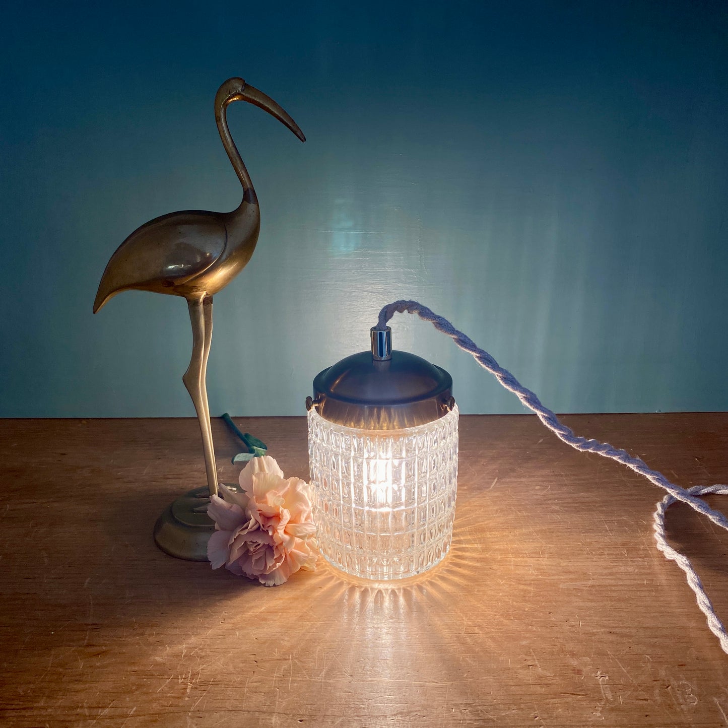 Baladeuse ou lampe à poser globe vintage en verre