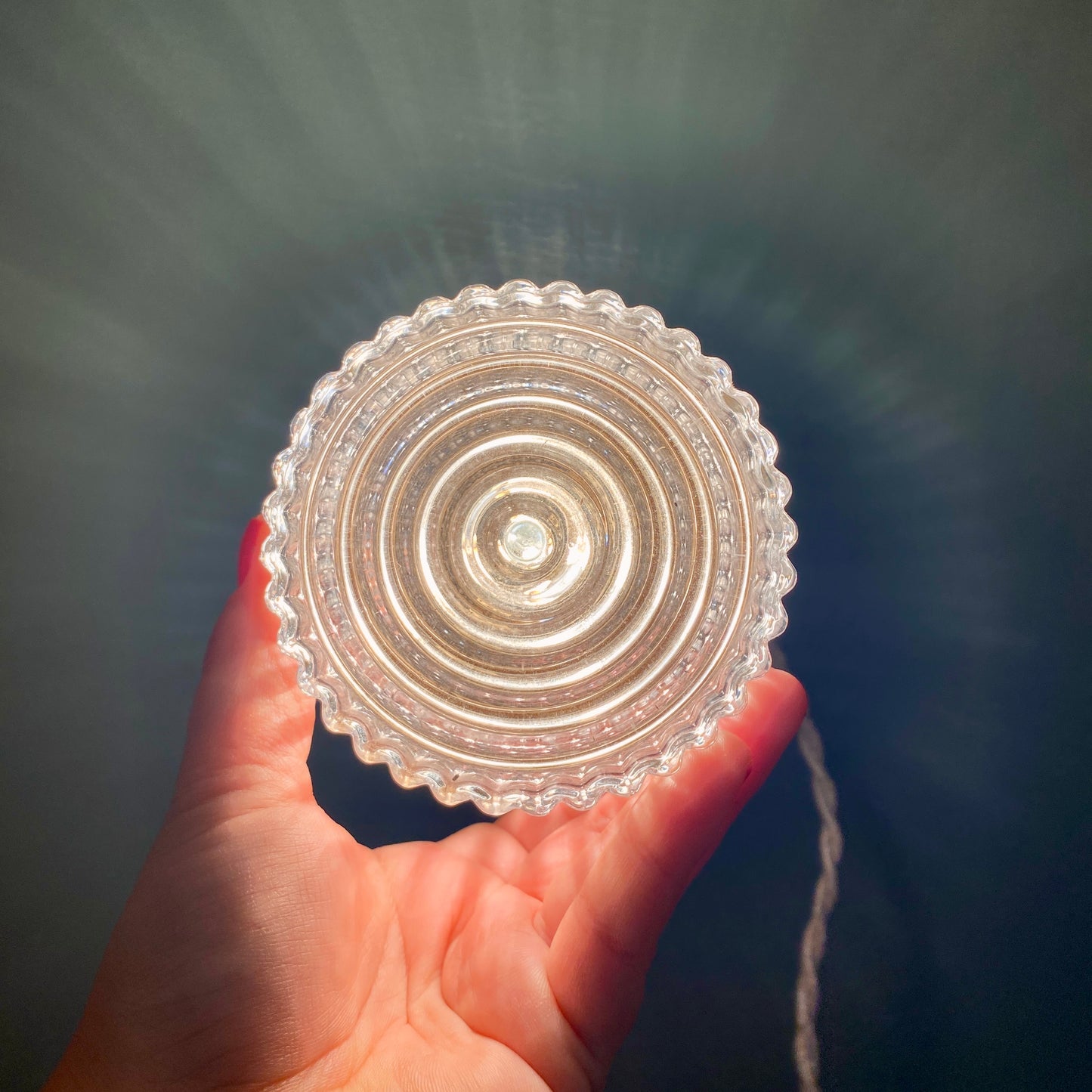 Baladeuse ou lampe à poser globe vintage en verre