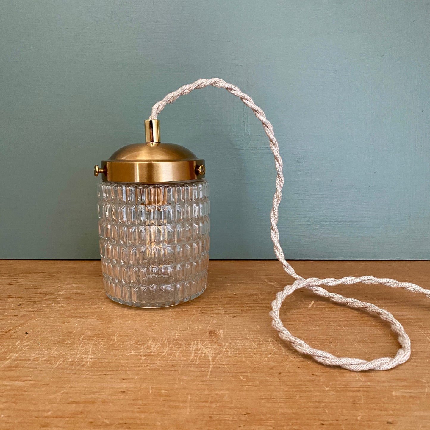 Baladeuse ou lampe à poser globe vintage en verre