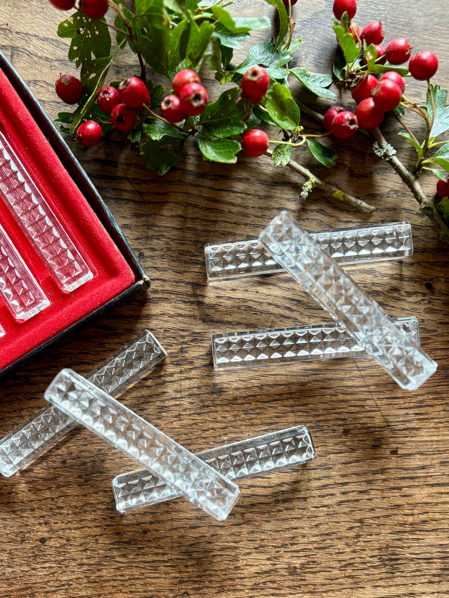 Lot de 11 porte-couteaux vintage en cristal