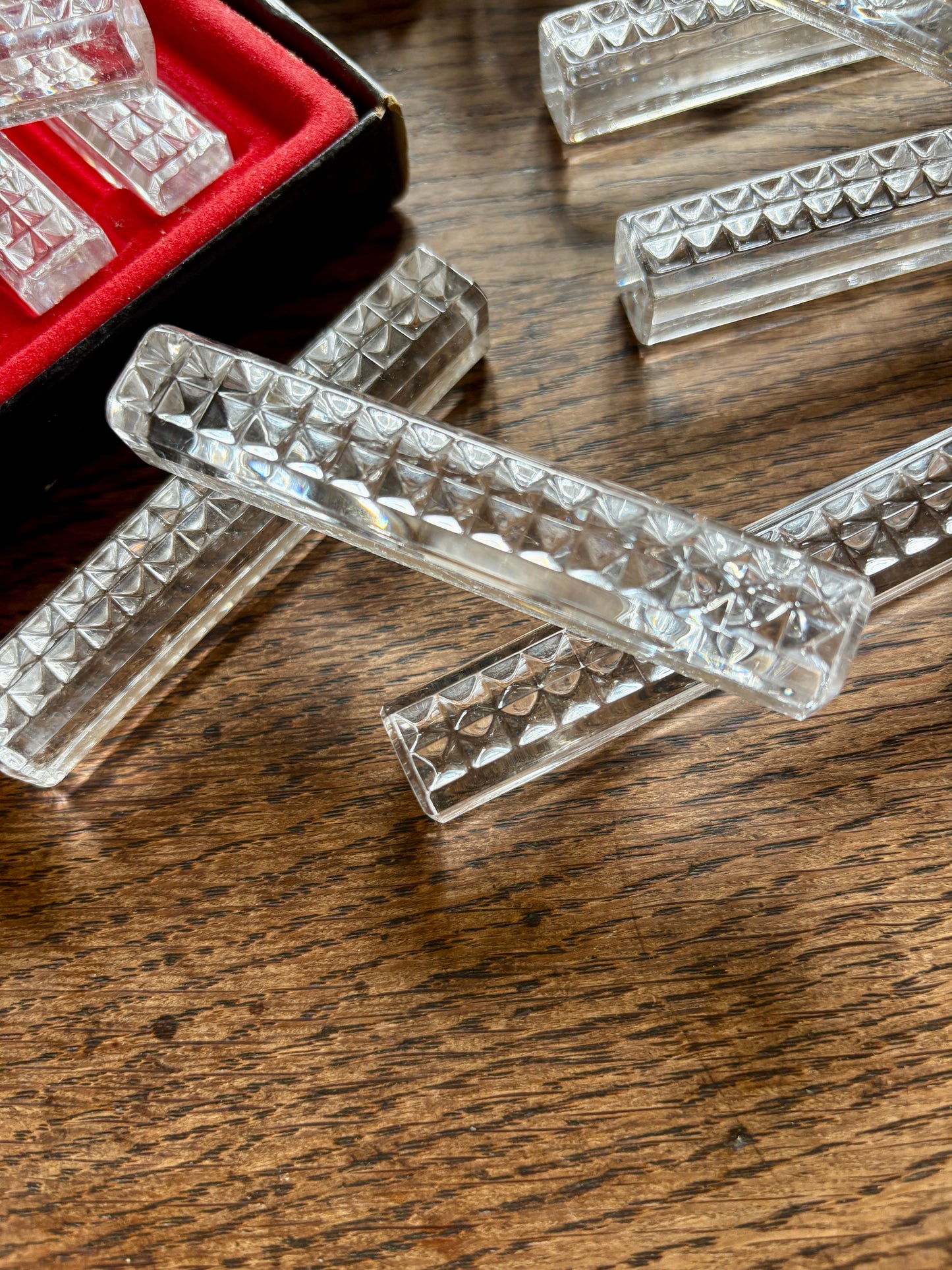 Lot de 11 porte-couteaux vintage en cristal