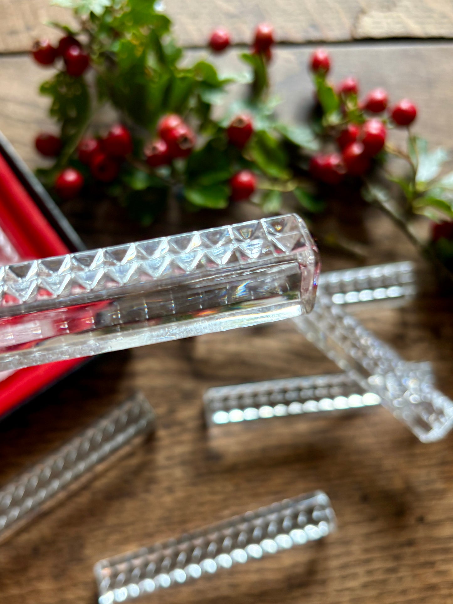 Lot de 11 porte-couteaux vintage en cristal