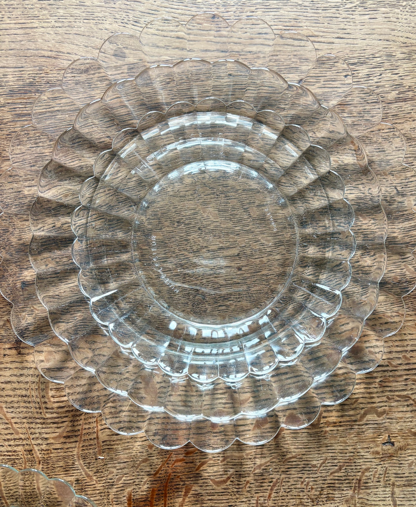 Service à dessert vintage en verre transparent