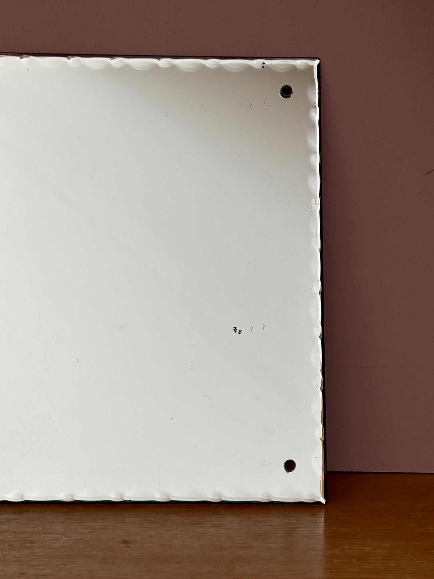 Ancien miroir biseauté percé