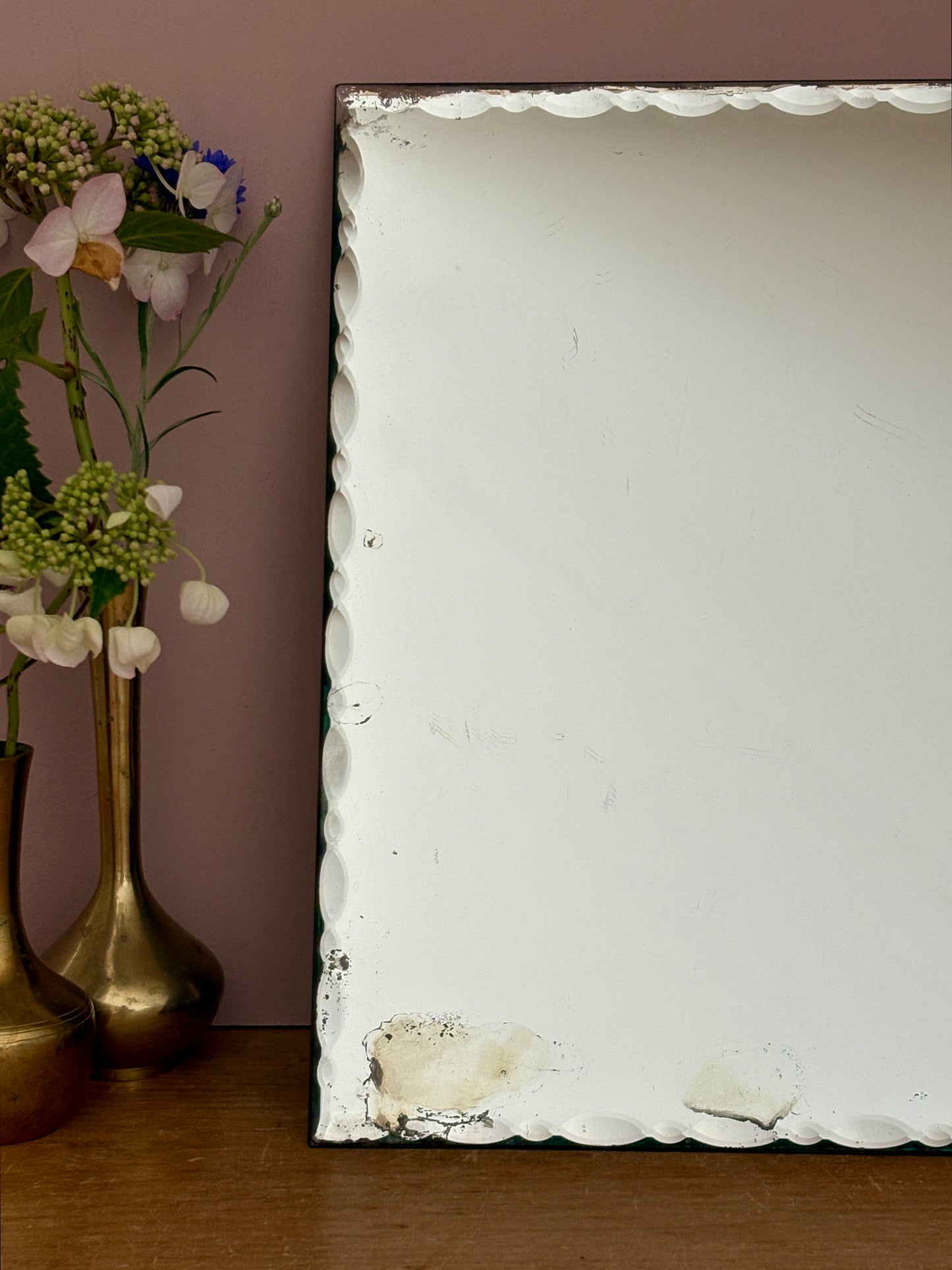 Miroir ancien au bords biseautés