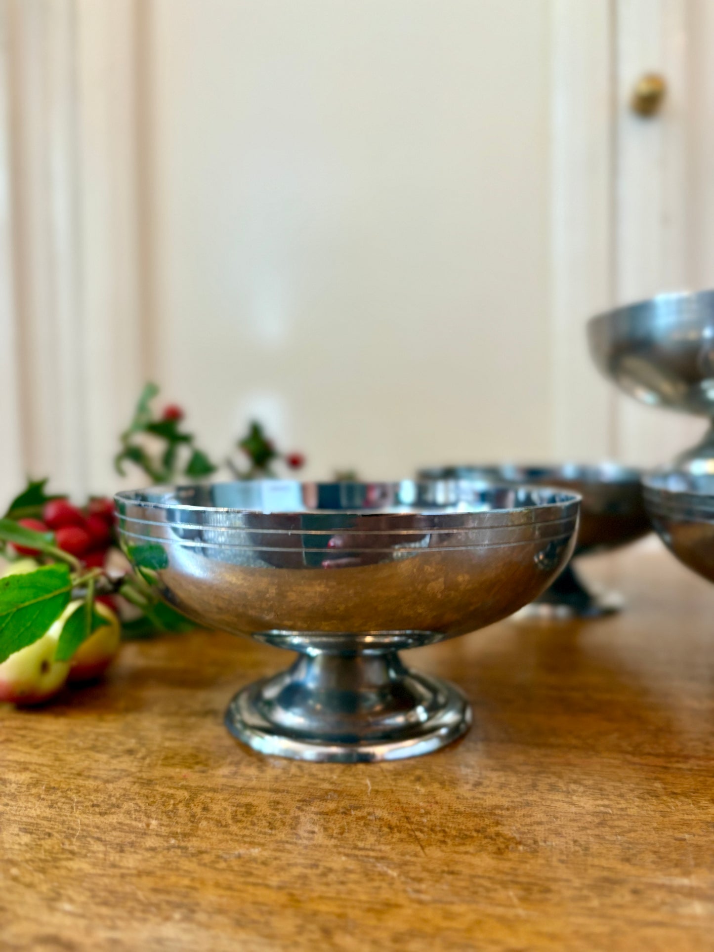 Lot de 8 coupes vintage en inox