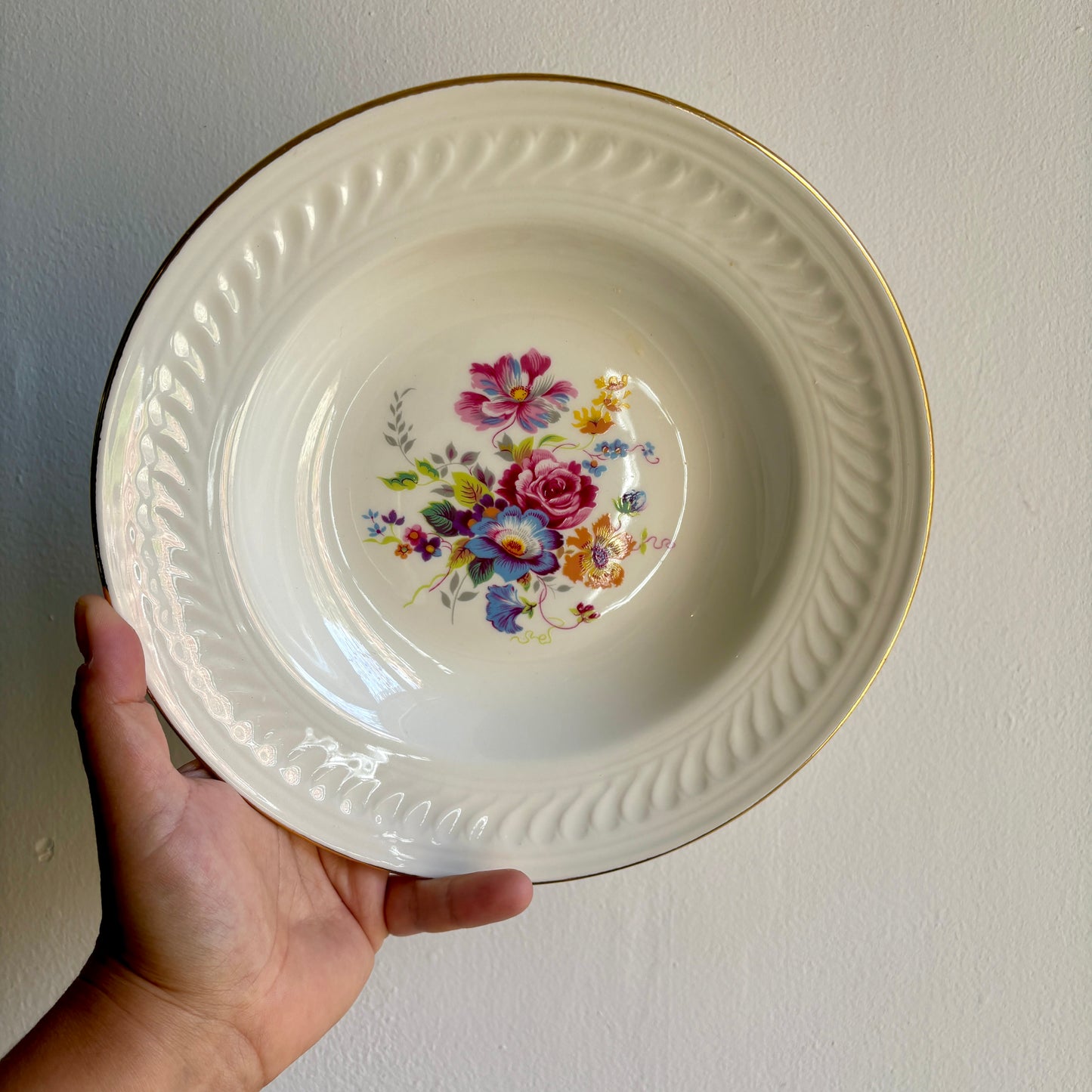 Lot de 11 assiettes creuses vintage - Modèle fleurette de Gien