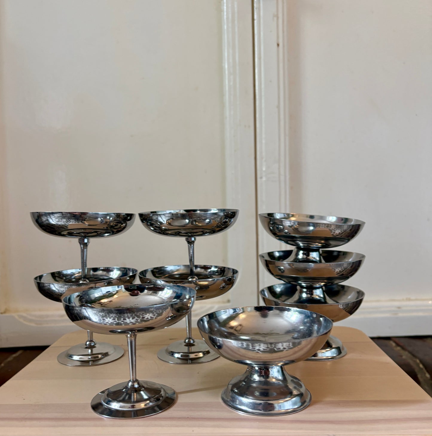 Lot de 9 coupes à dessert vintage en inox argenté