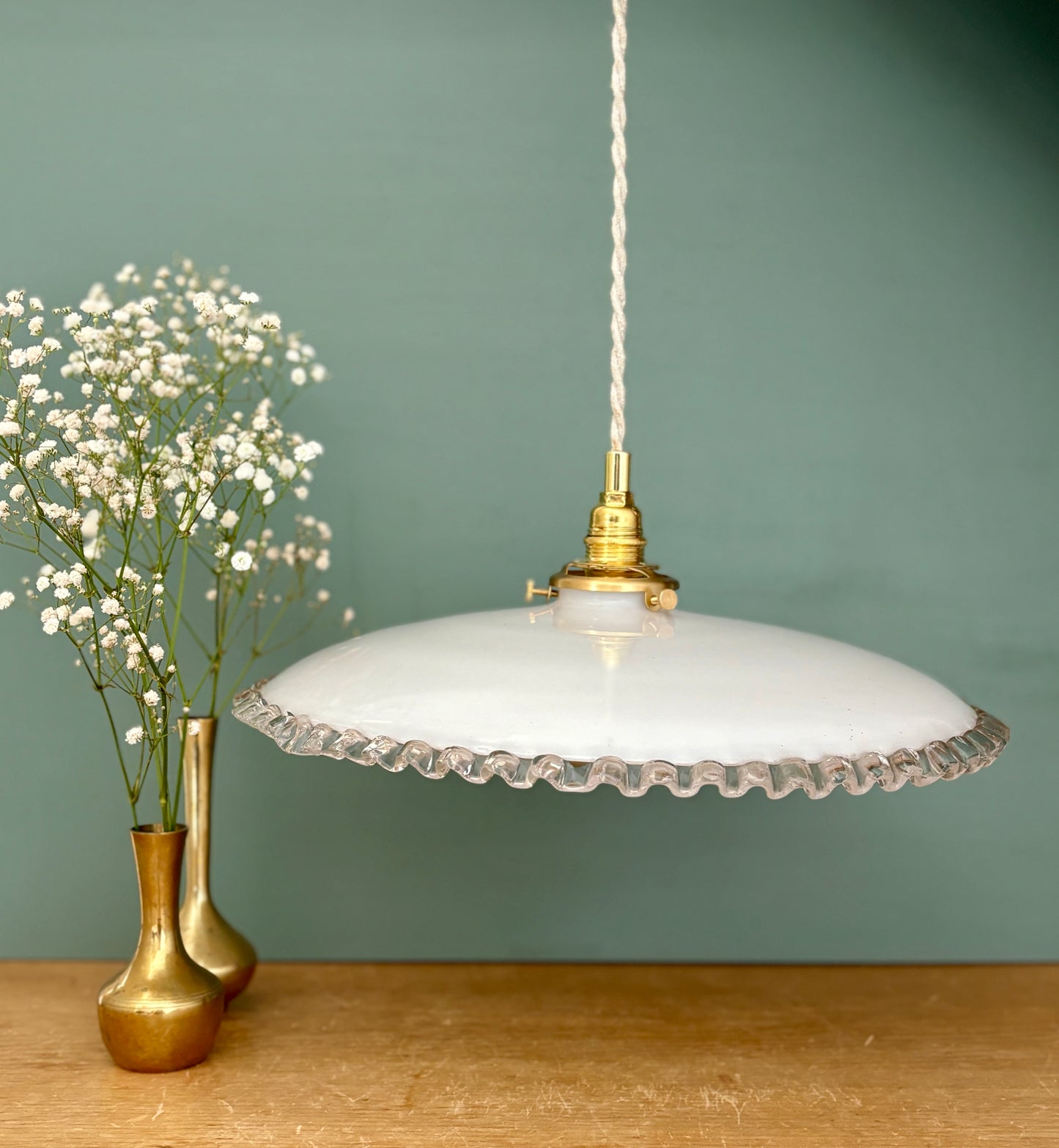 Suspension abat-jour vintage en opaline XXL