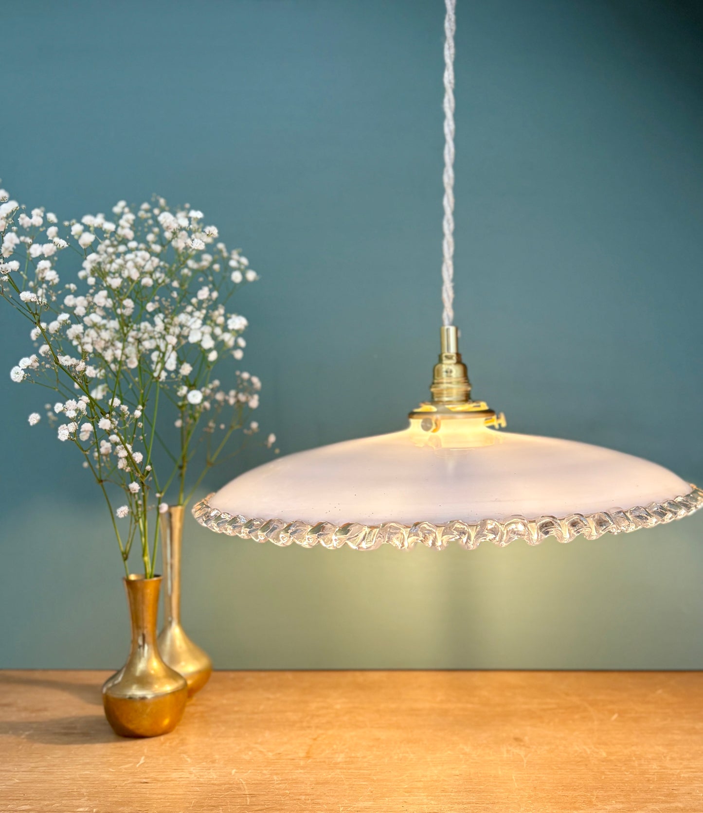 Suspension abat-jour vintage en opaline XXL