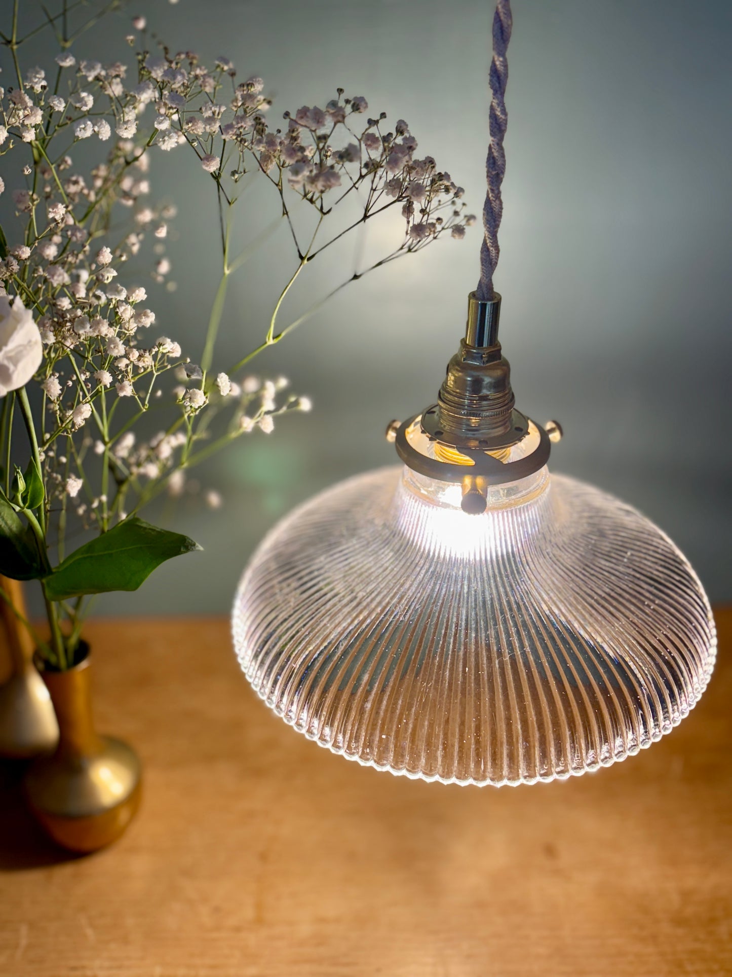 Suspension abat-jour vintage en verre holophane