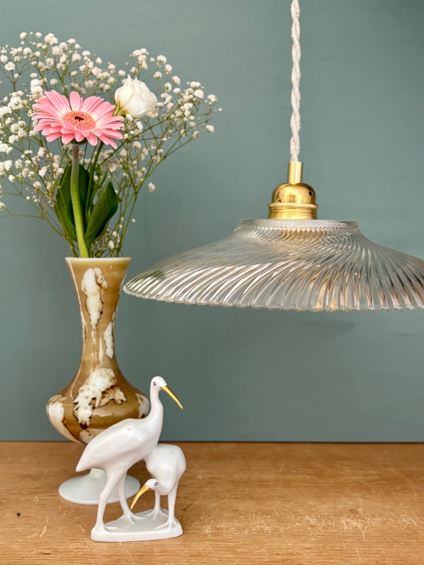 Suspension abat-jour vintage en verre moulé strié - collection vaisselle -