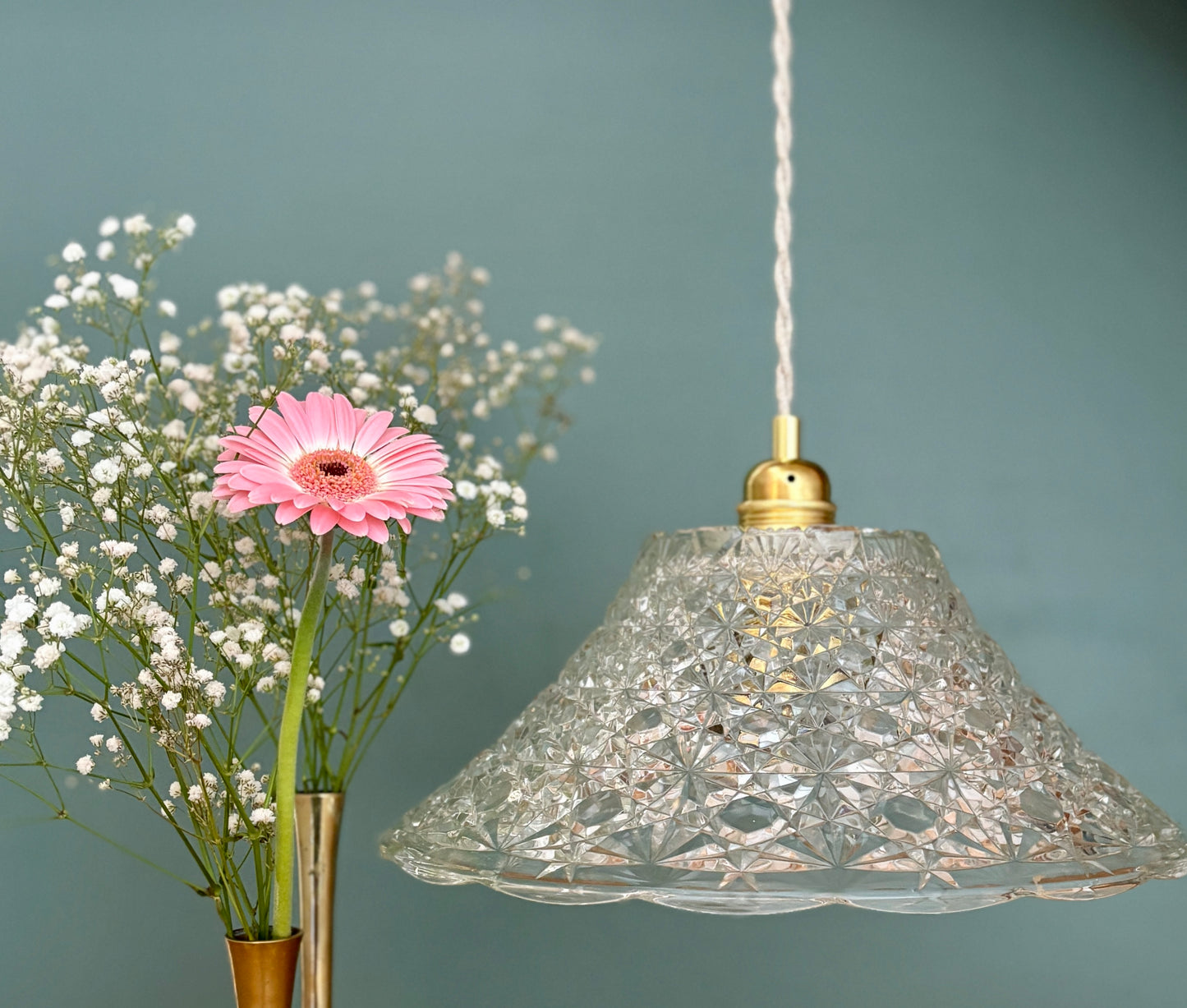 Suspension abat-jour vintage en verre moulé - collection vaisselle -