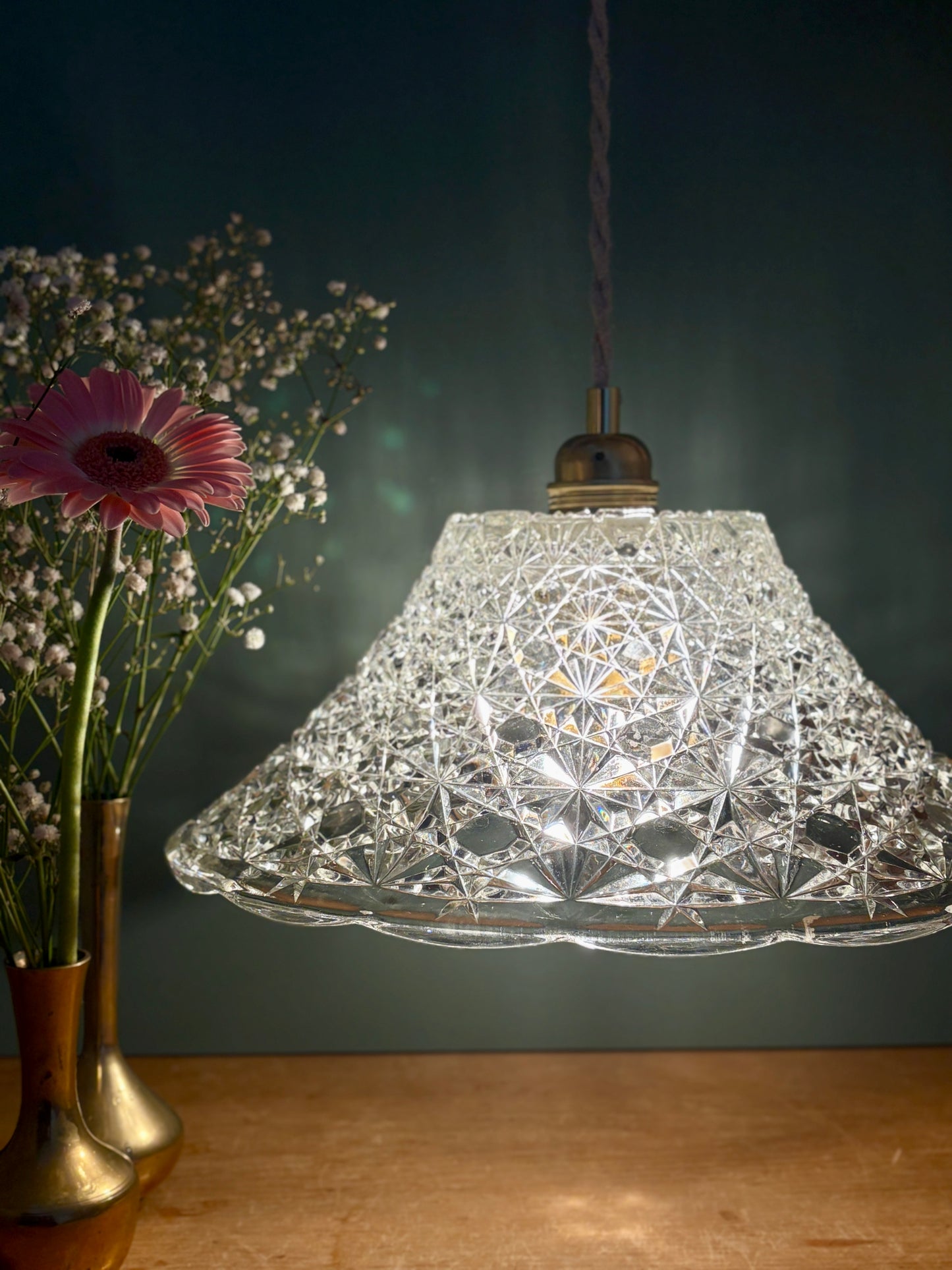 Suspension abat-jour vintage en verre moulé - collection vaisselle -