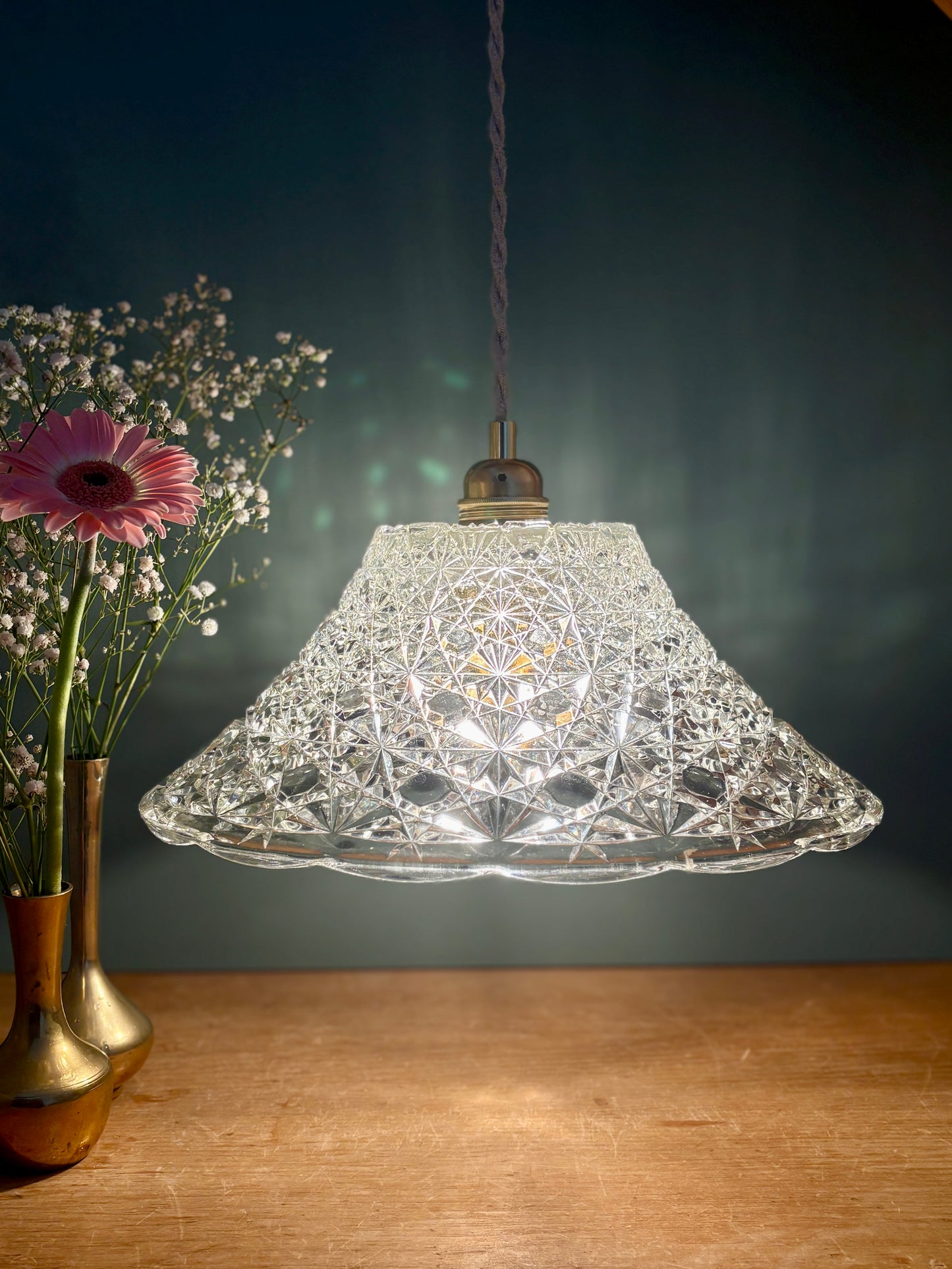 Suspension abat-jour vintage en verre moulé - collection vaisselle -