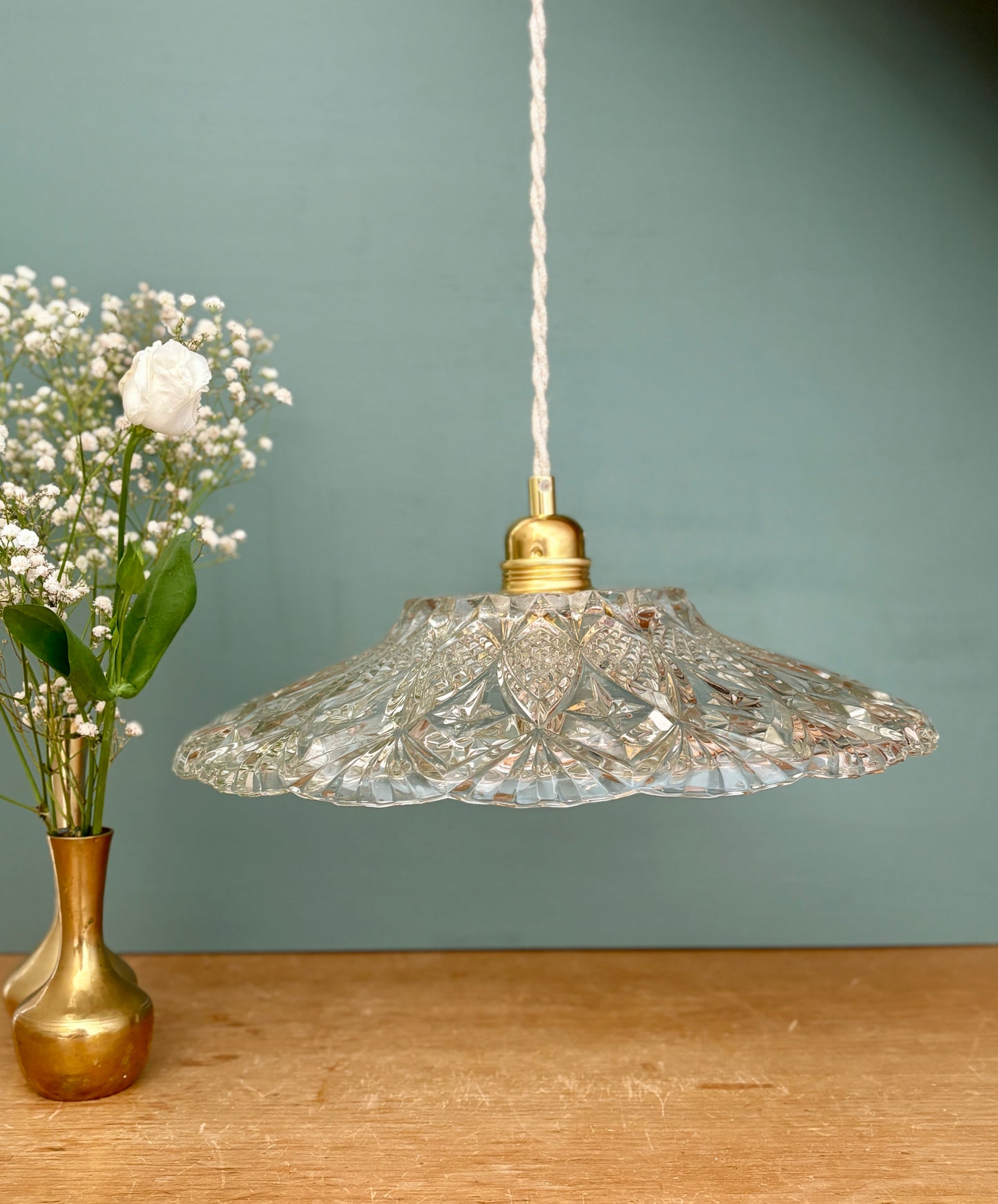 Suspension abat-jour vintage en verre moulé - collection vaisselle -