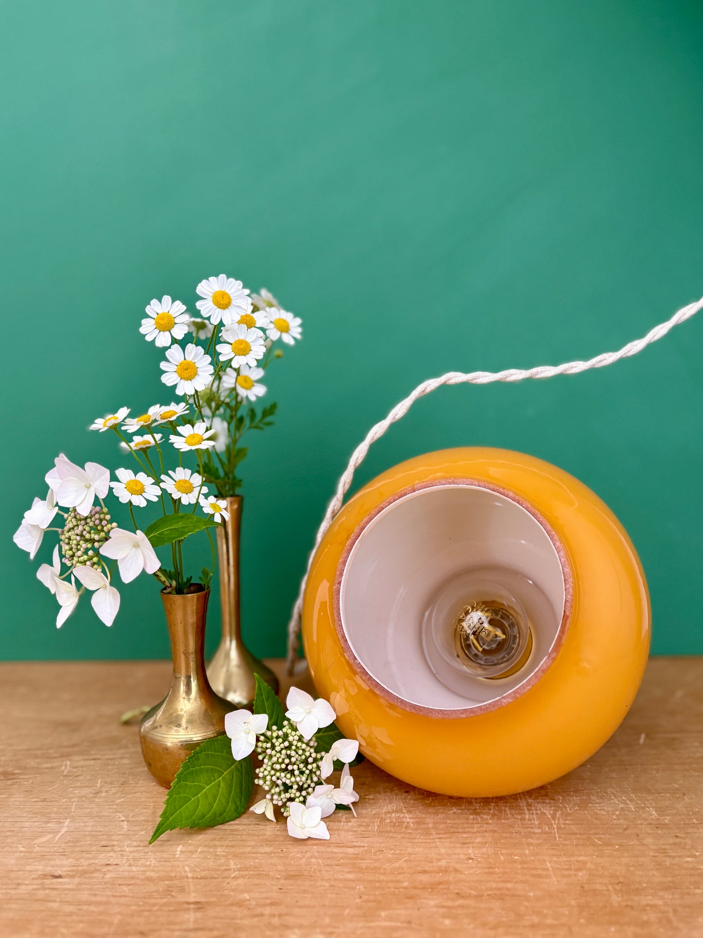 Suspension globe vintage en opaline orange