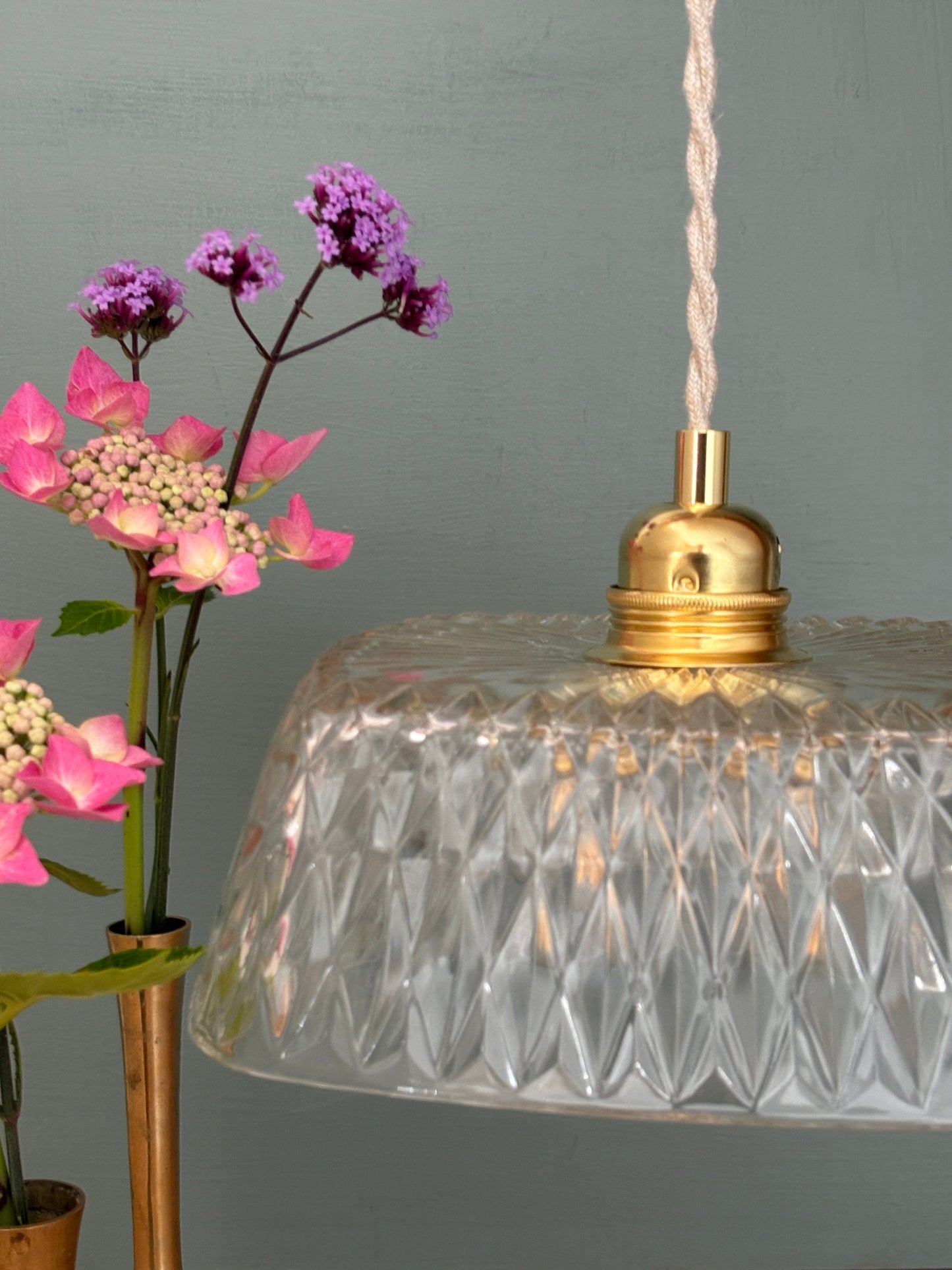 Suspension abat-jour vintage en verre carré - collection vaisselle -