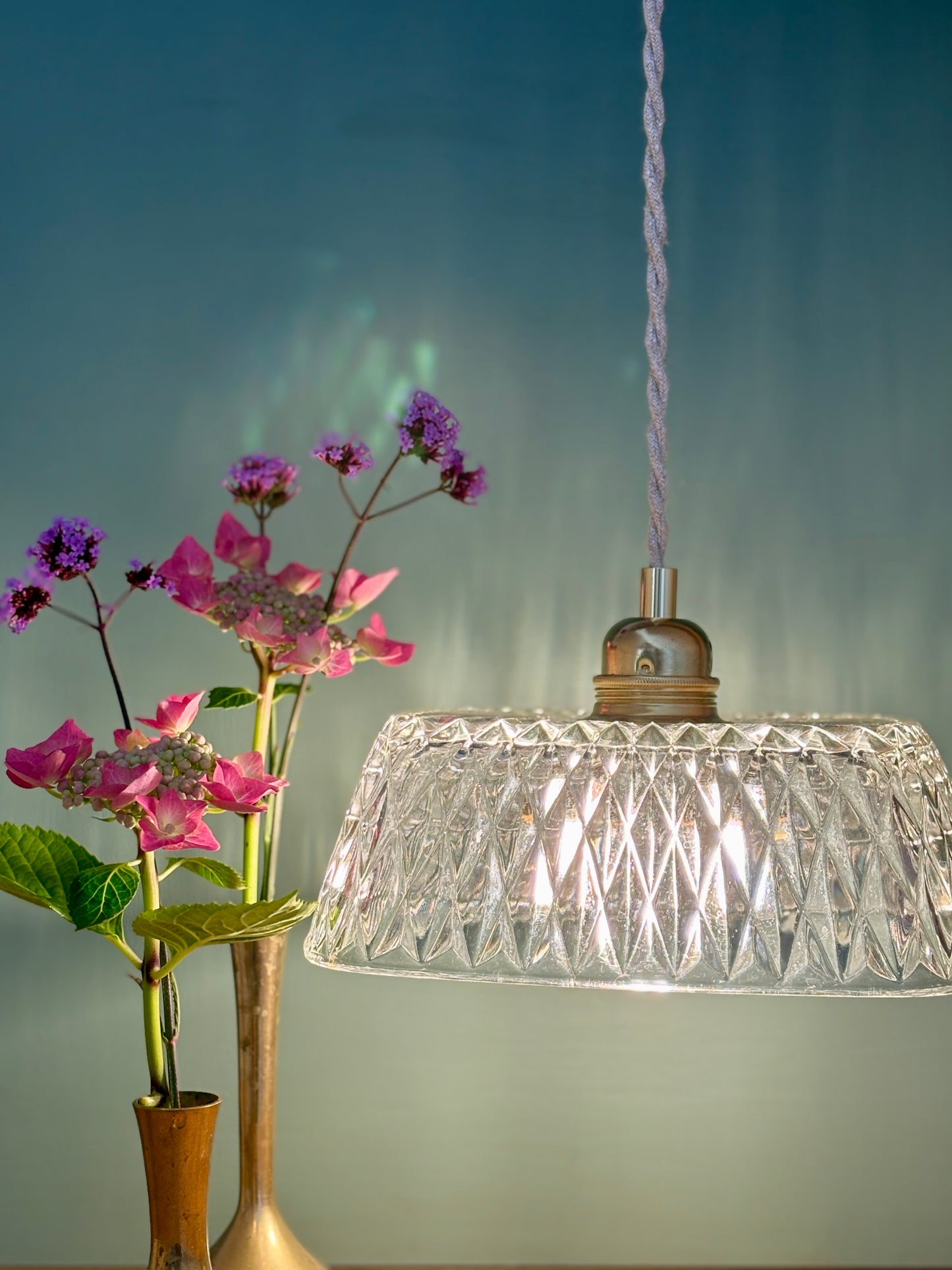 Suspension abat-jour vintage en verre carré - collection vaisselle -