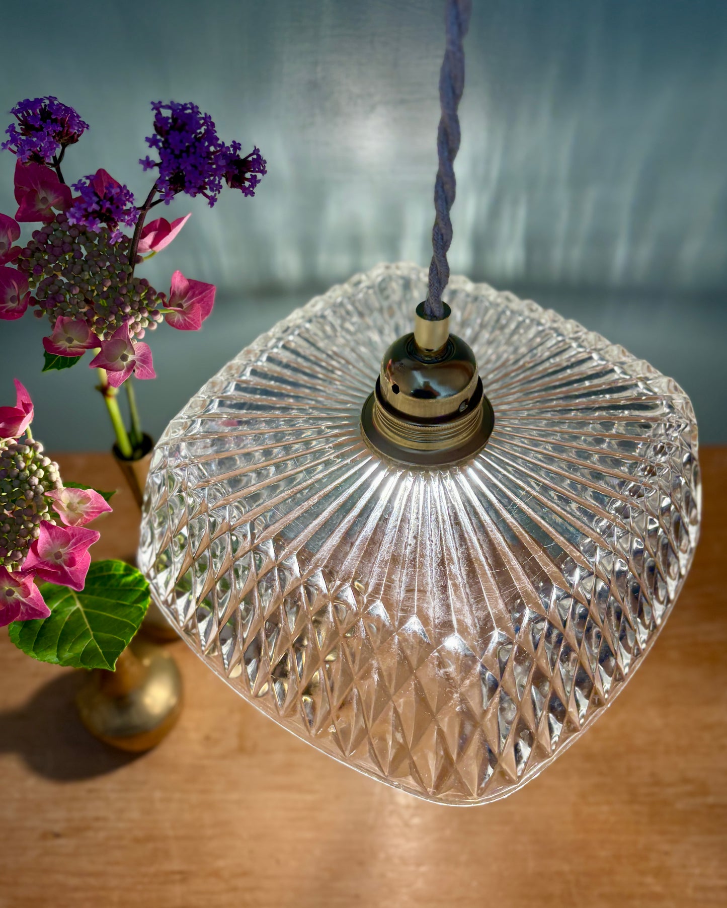 Suspension abat-jour vintage en verre carré - collection vaisselle -