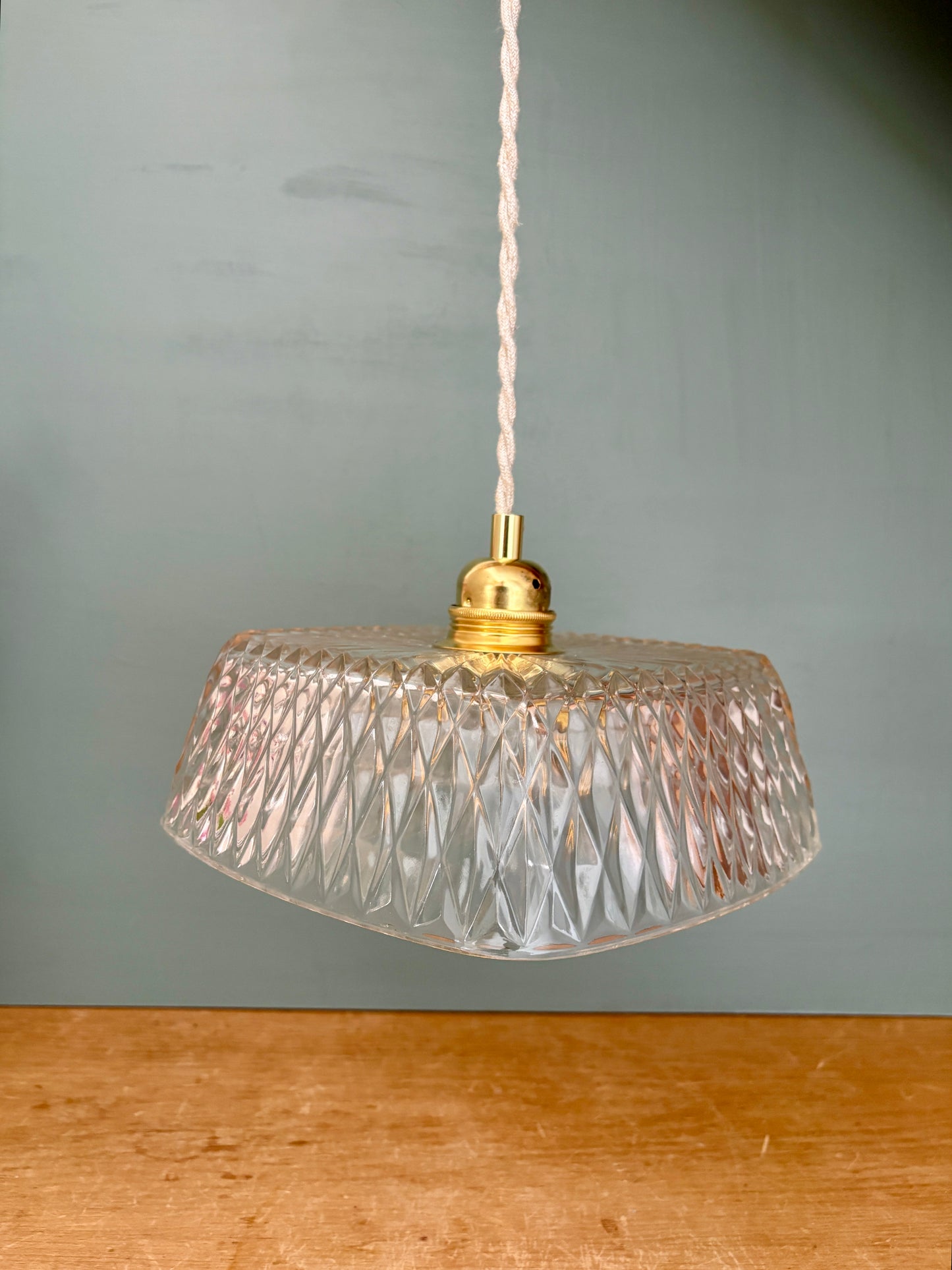 Suspension abat-jour vintage en verre carré - collection vaisselle -