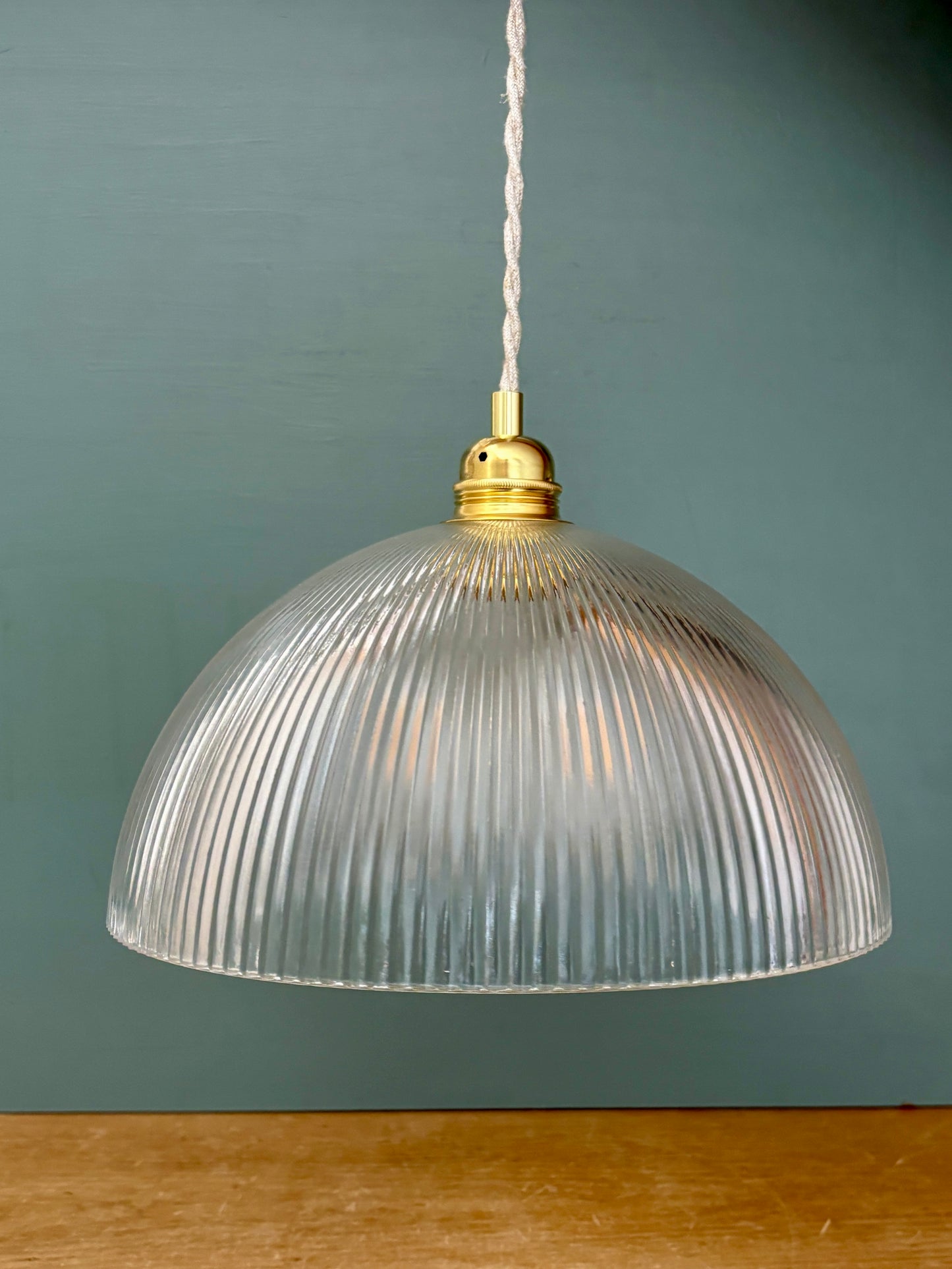Suspension abat-jour en verre strié