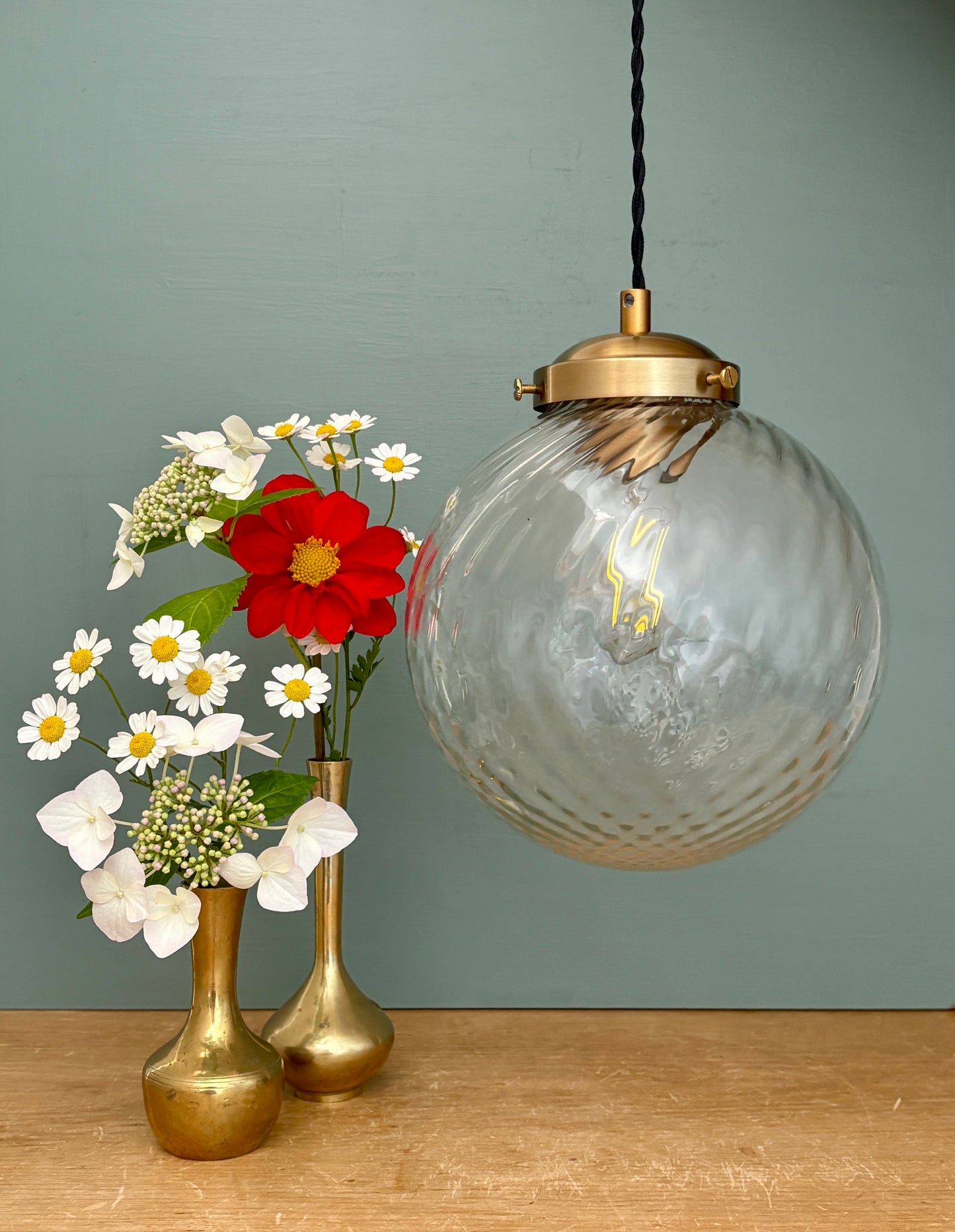 Suspension globe vintage en verre transparent