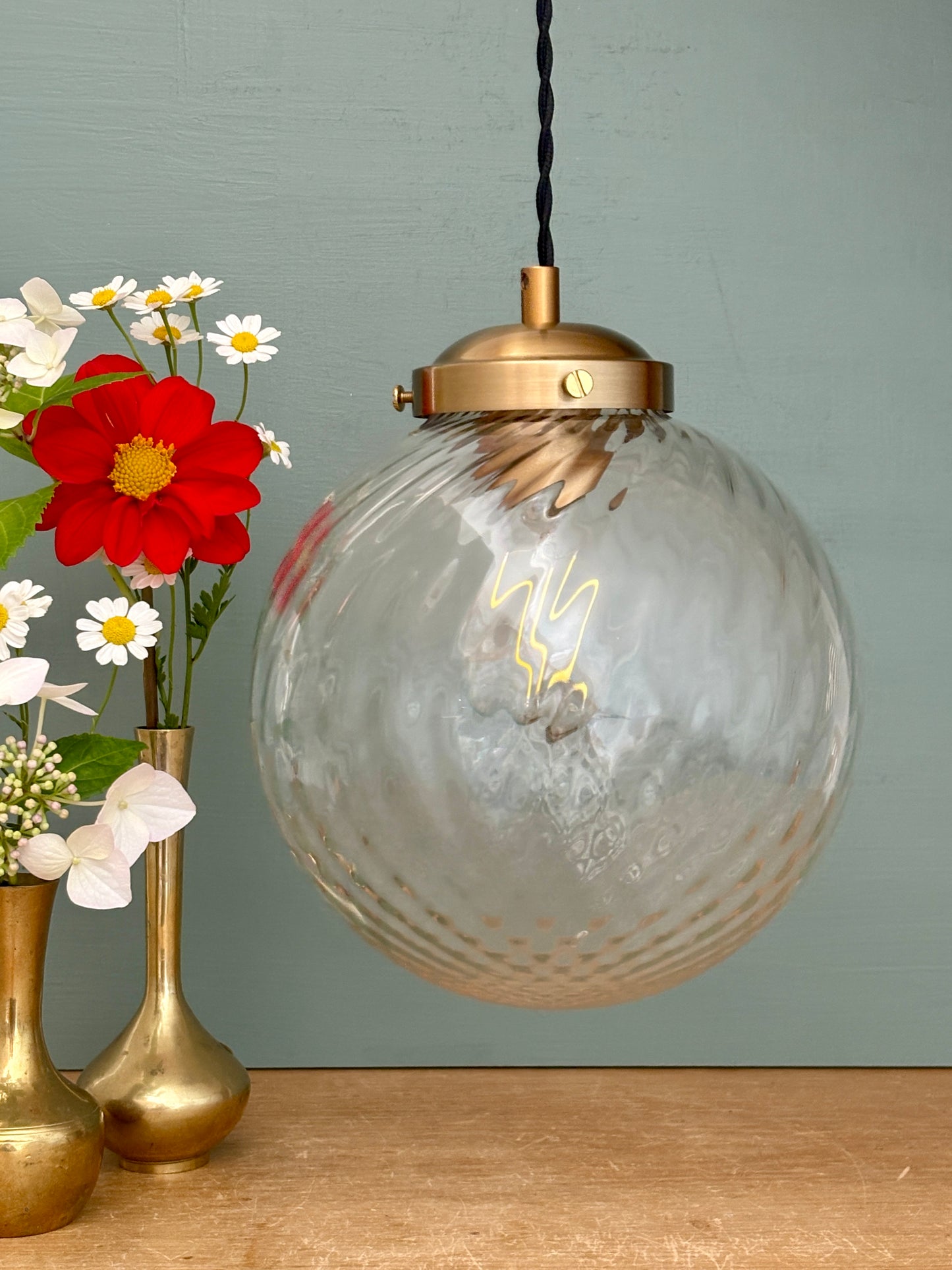 Suspension globe vintage en verre transparent