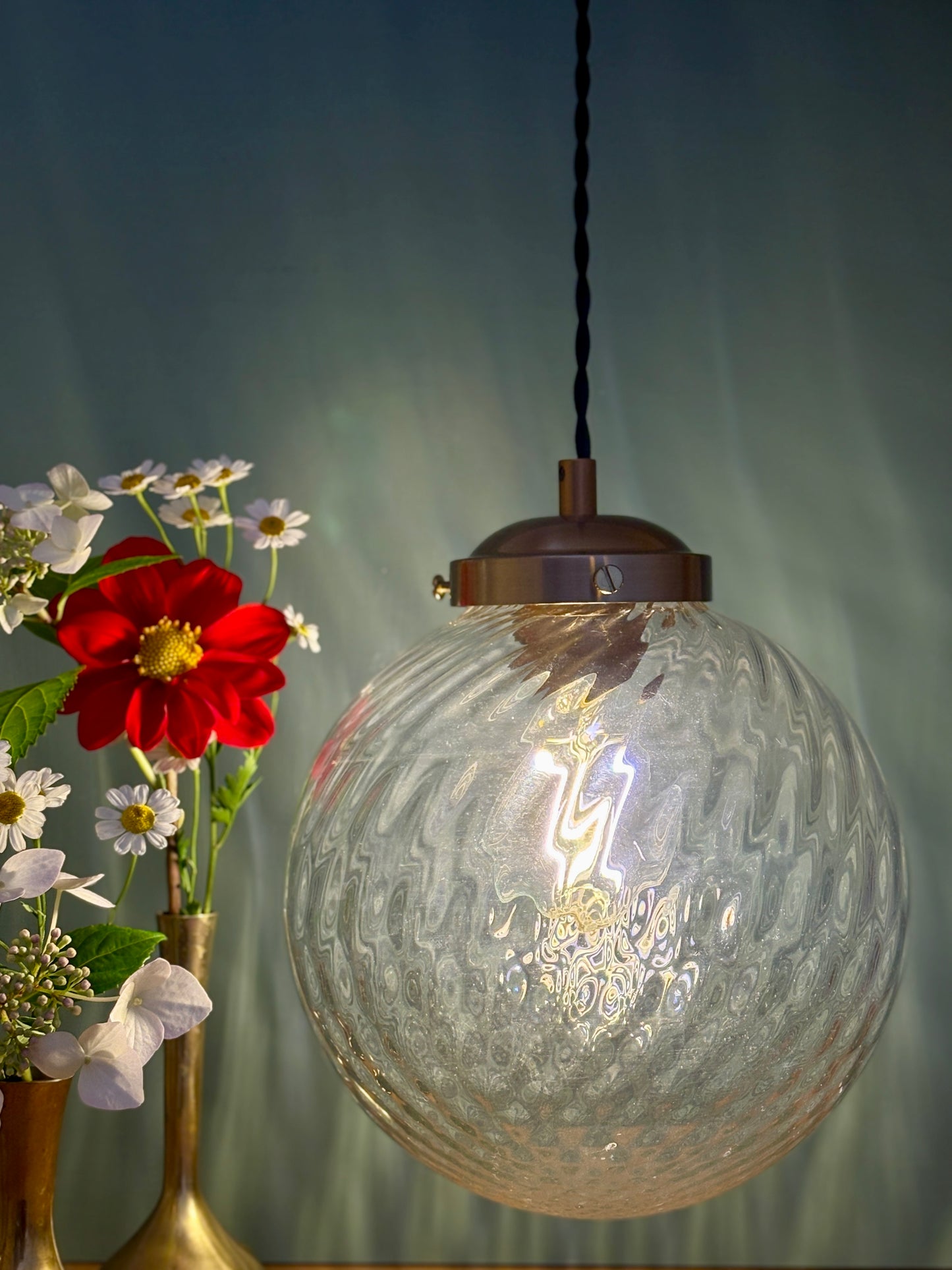 Suspension globe vintage en verre transparent