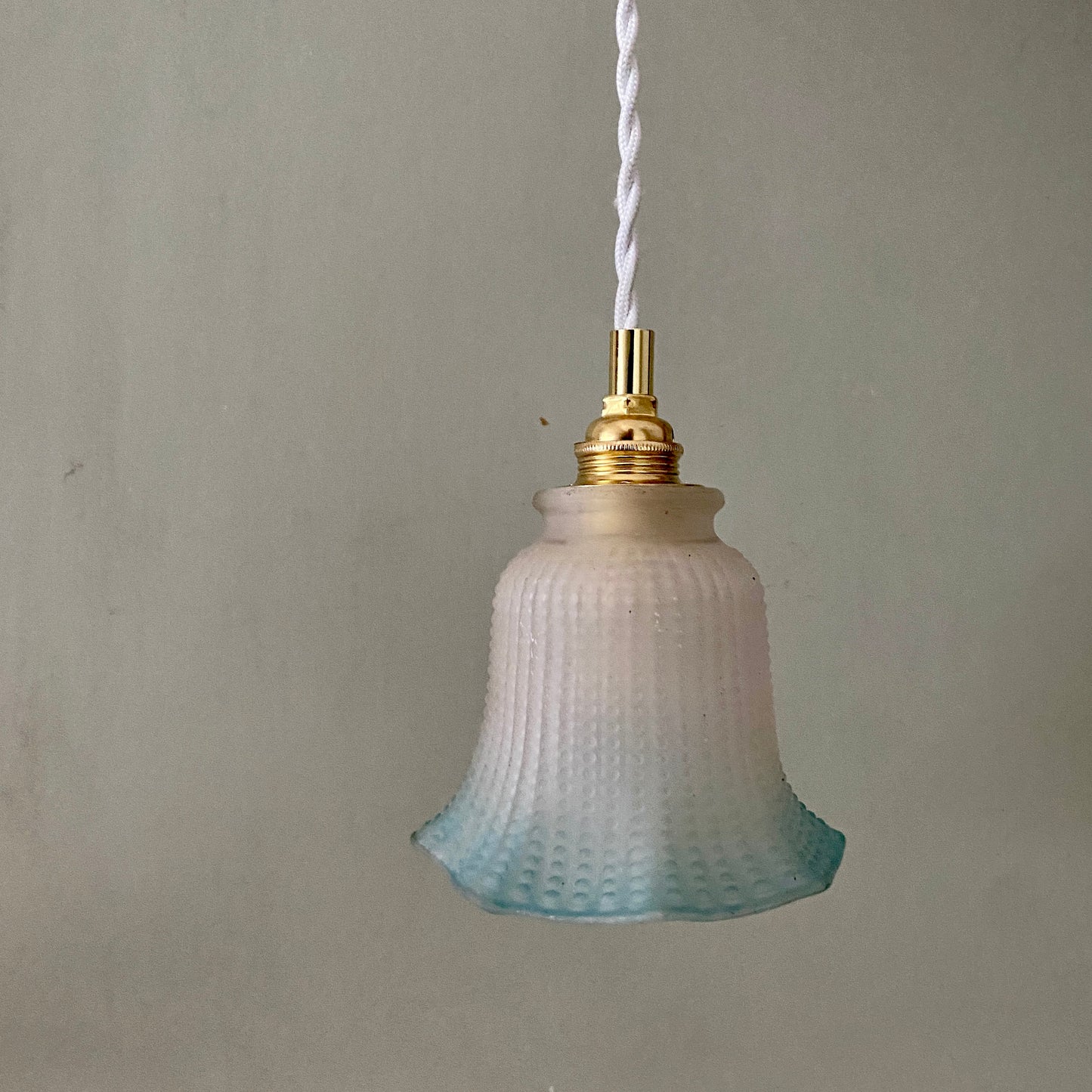 Baladeuse tulipe vintage en verre dépoli blanc et bleu