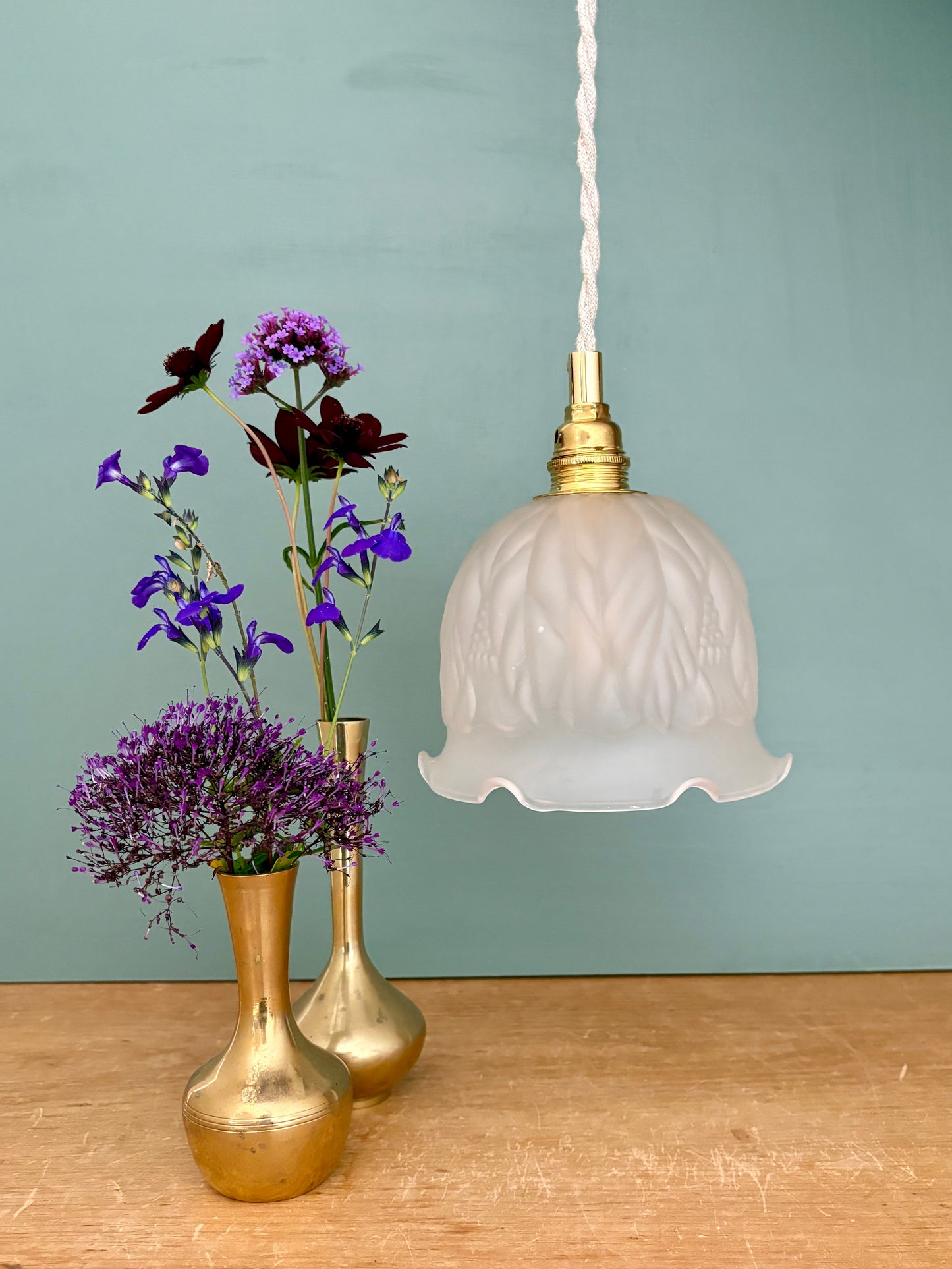 Suspension tulipe vintage en verre dépoli