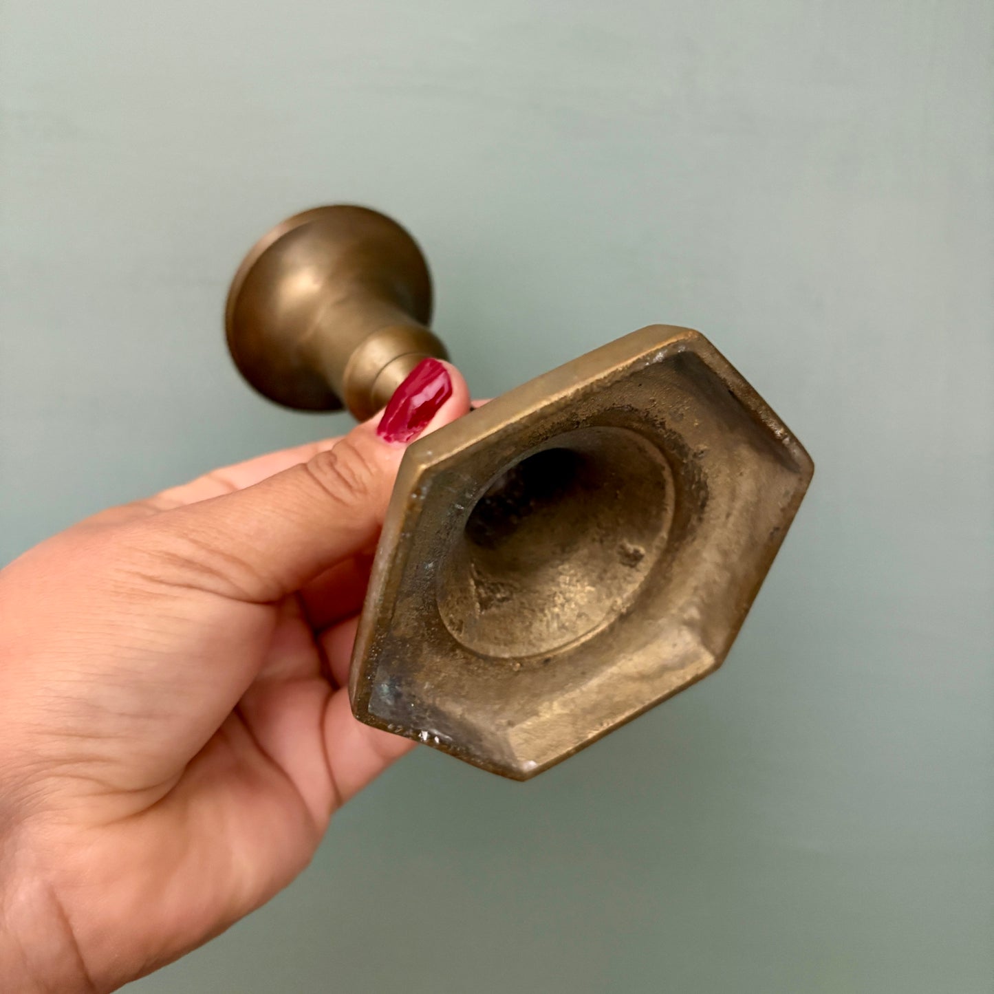 Lot de 2 Bougeoirs - chandeliers anciens en laiton (C2)