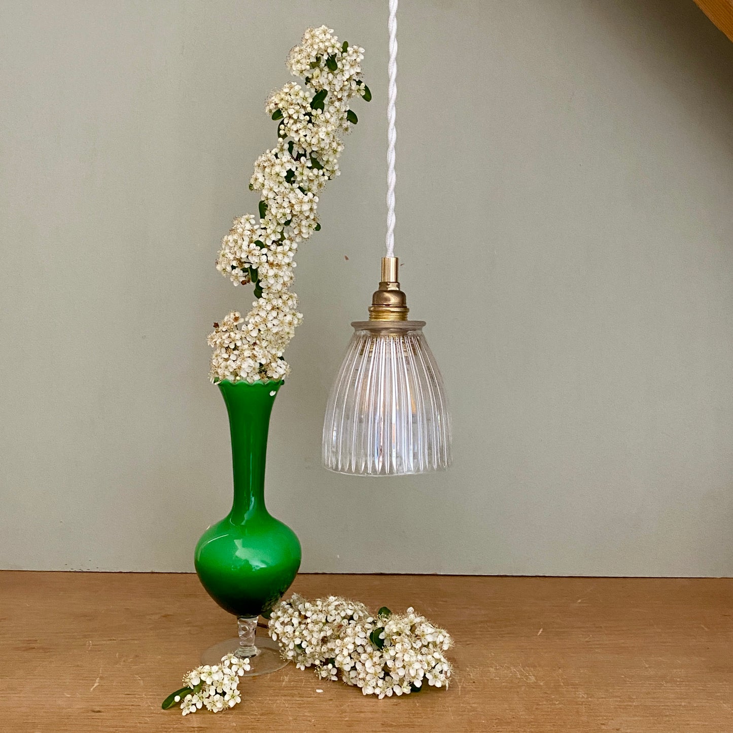 Suspension tulipe vintage en cristal de Baccarat