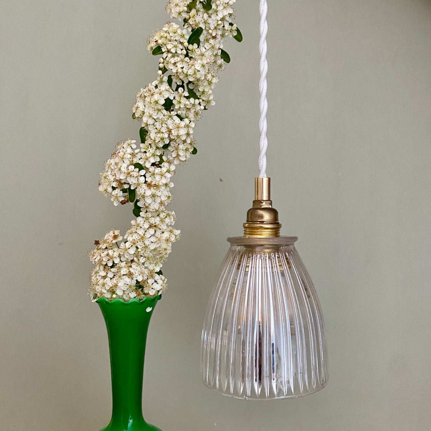 Suspension tulipe vintage en cristal de Baccarat