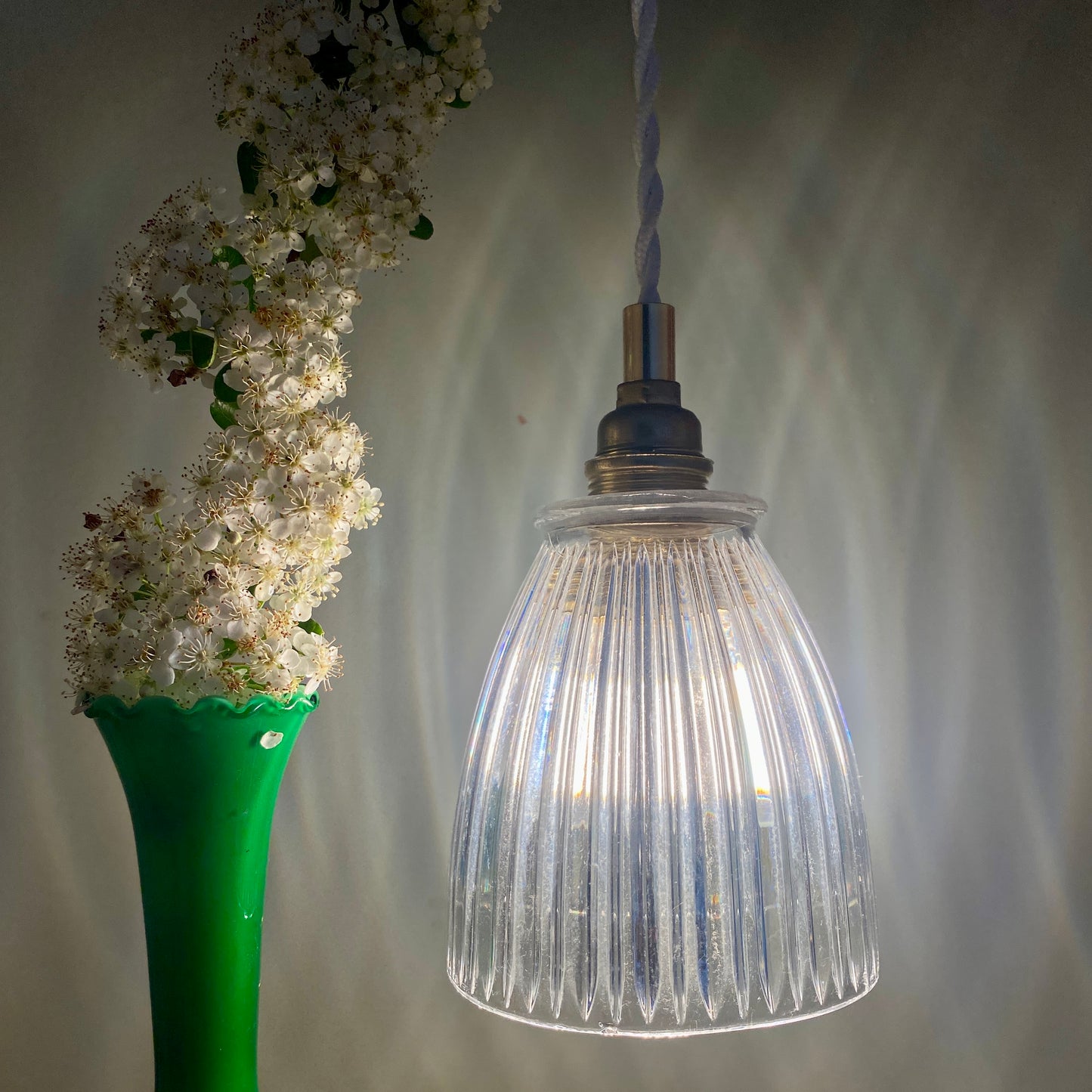 Suspension tulipe vintage en cristal de Baccarat