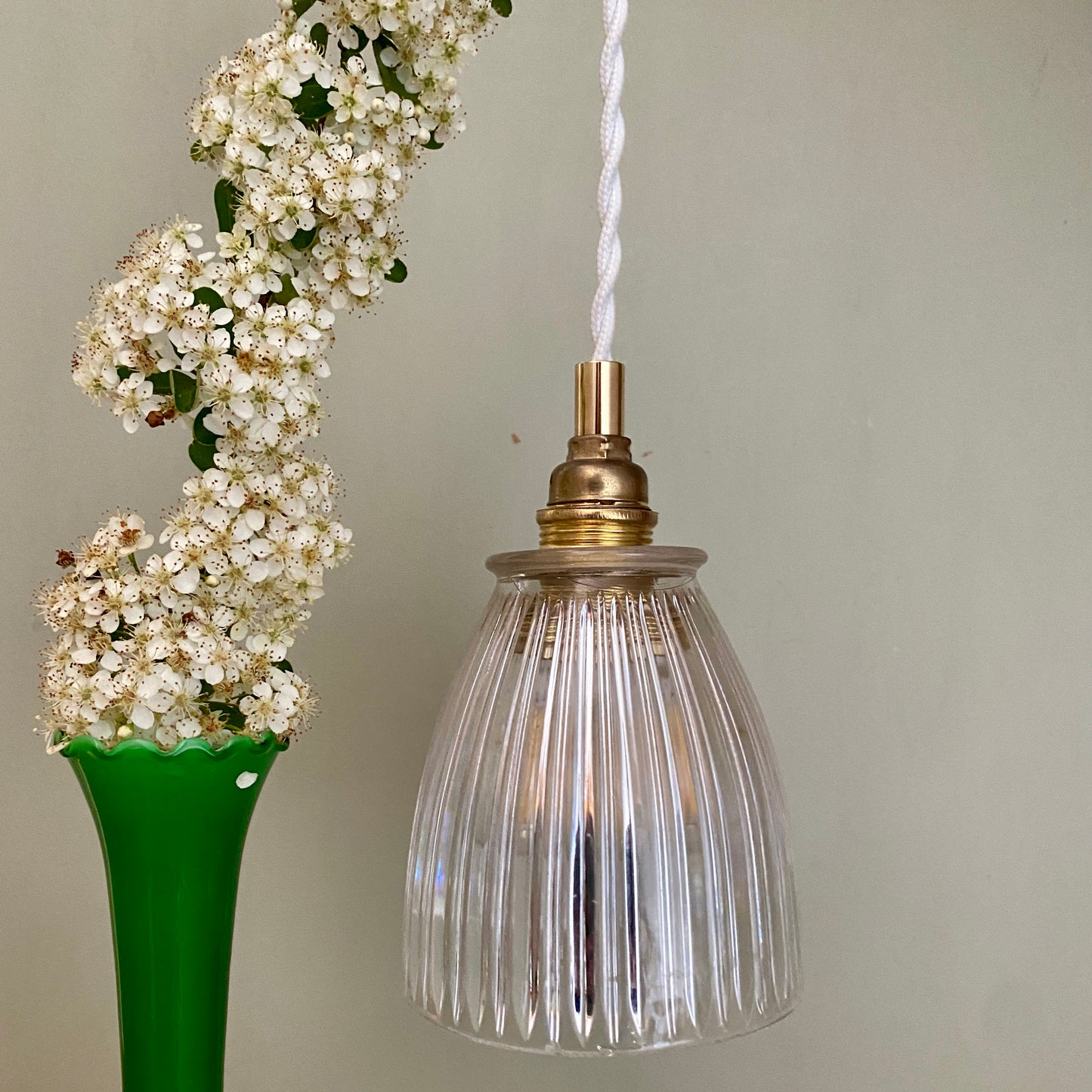 Suspension tulipe vintage en cristal de Baccarat
