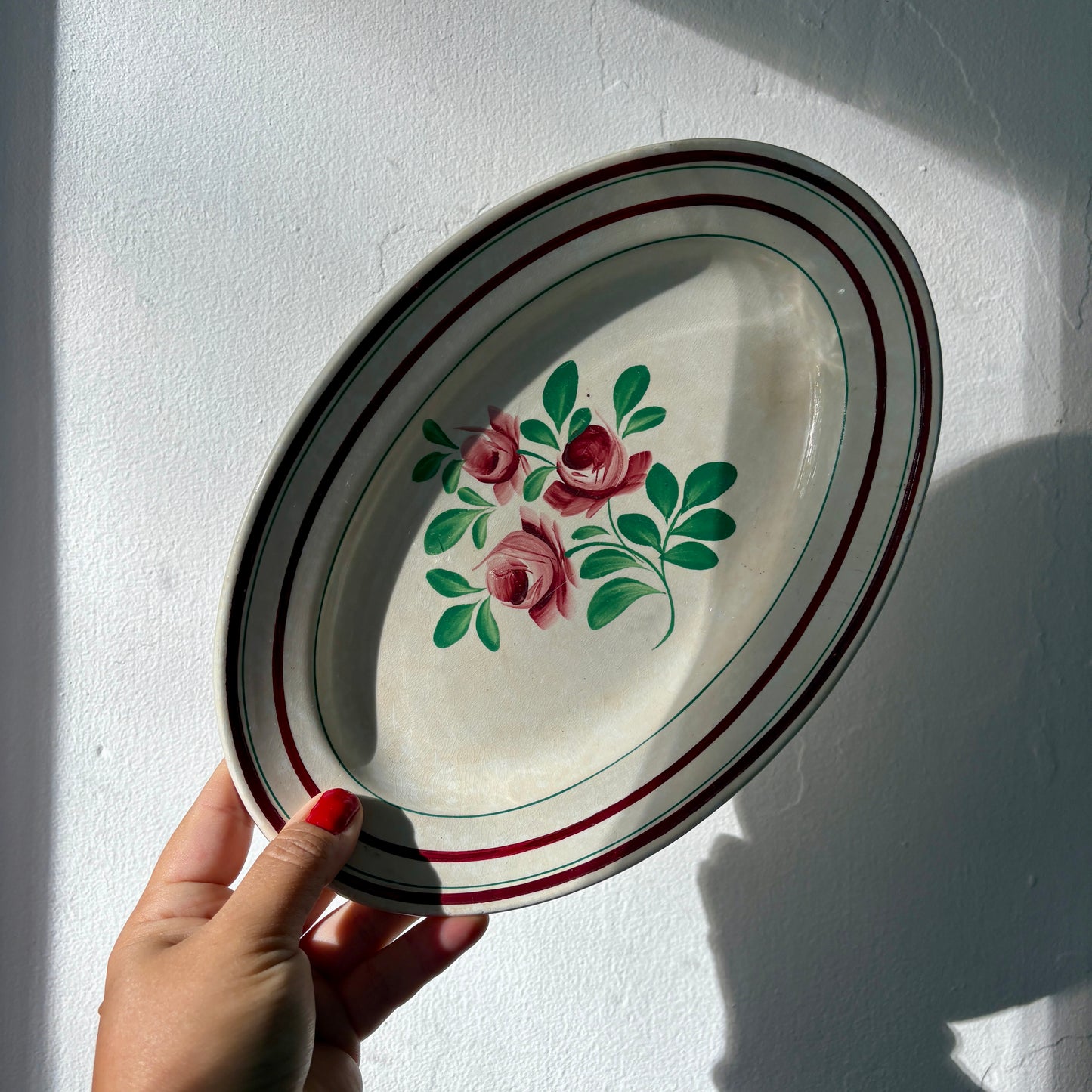 Lot de vaisselles Les Roses - 2 raviers et une saucière -