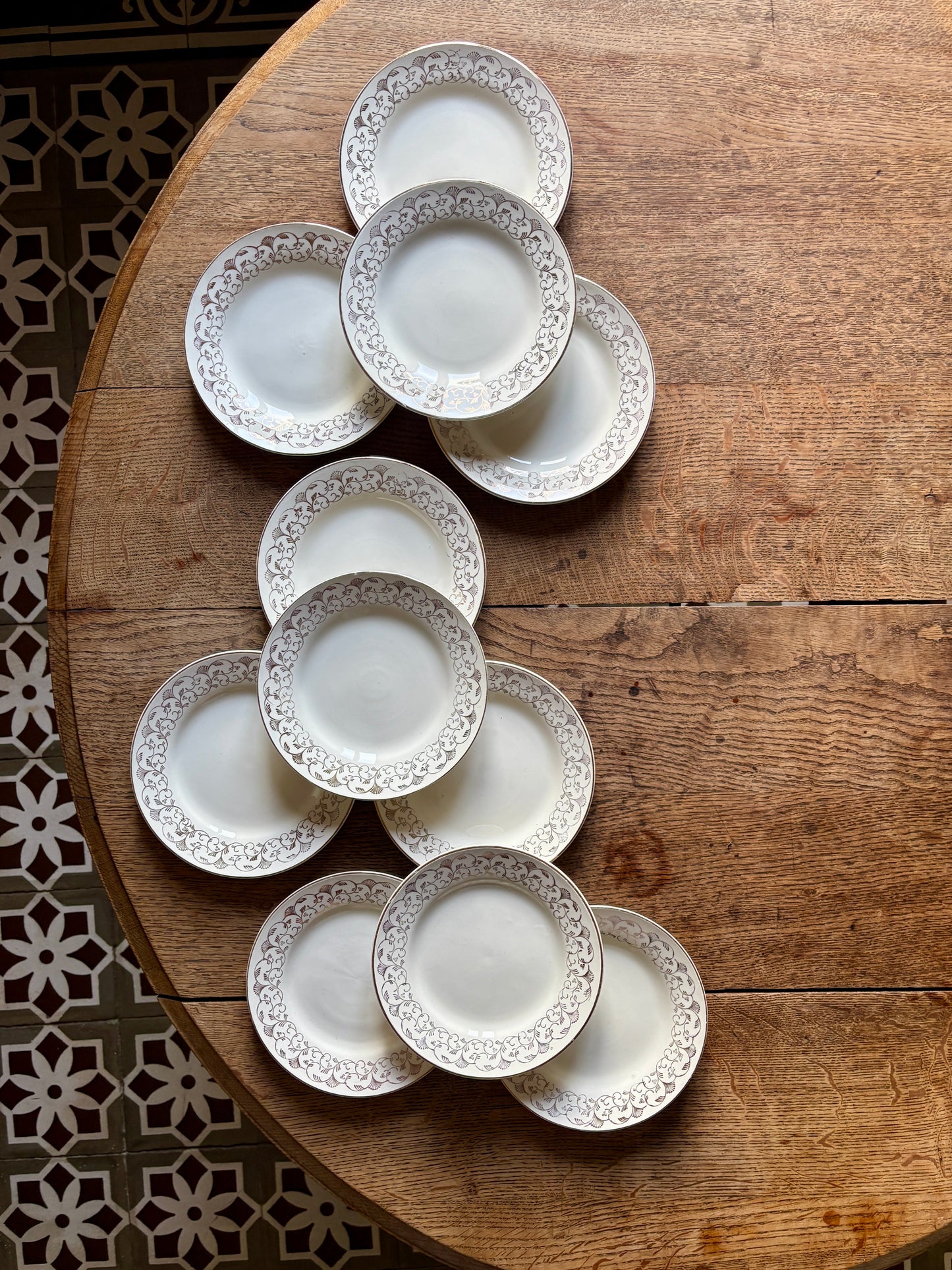 Lot de 11 assiettes à dessert vintage Sarreguemines en porcelaine opaque
