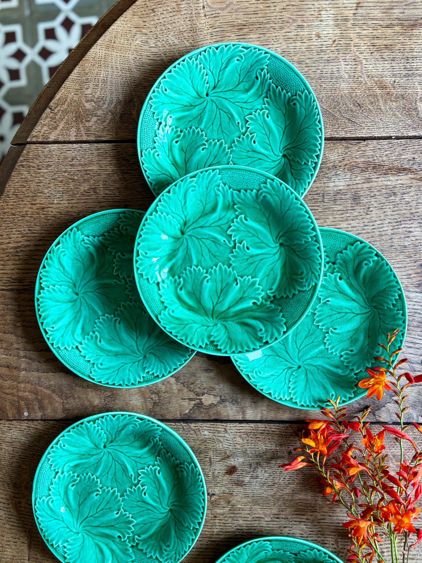 Lot de 6 assiettes vintage en faïence verte