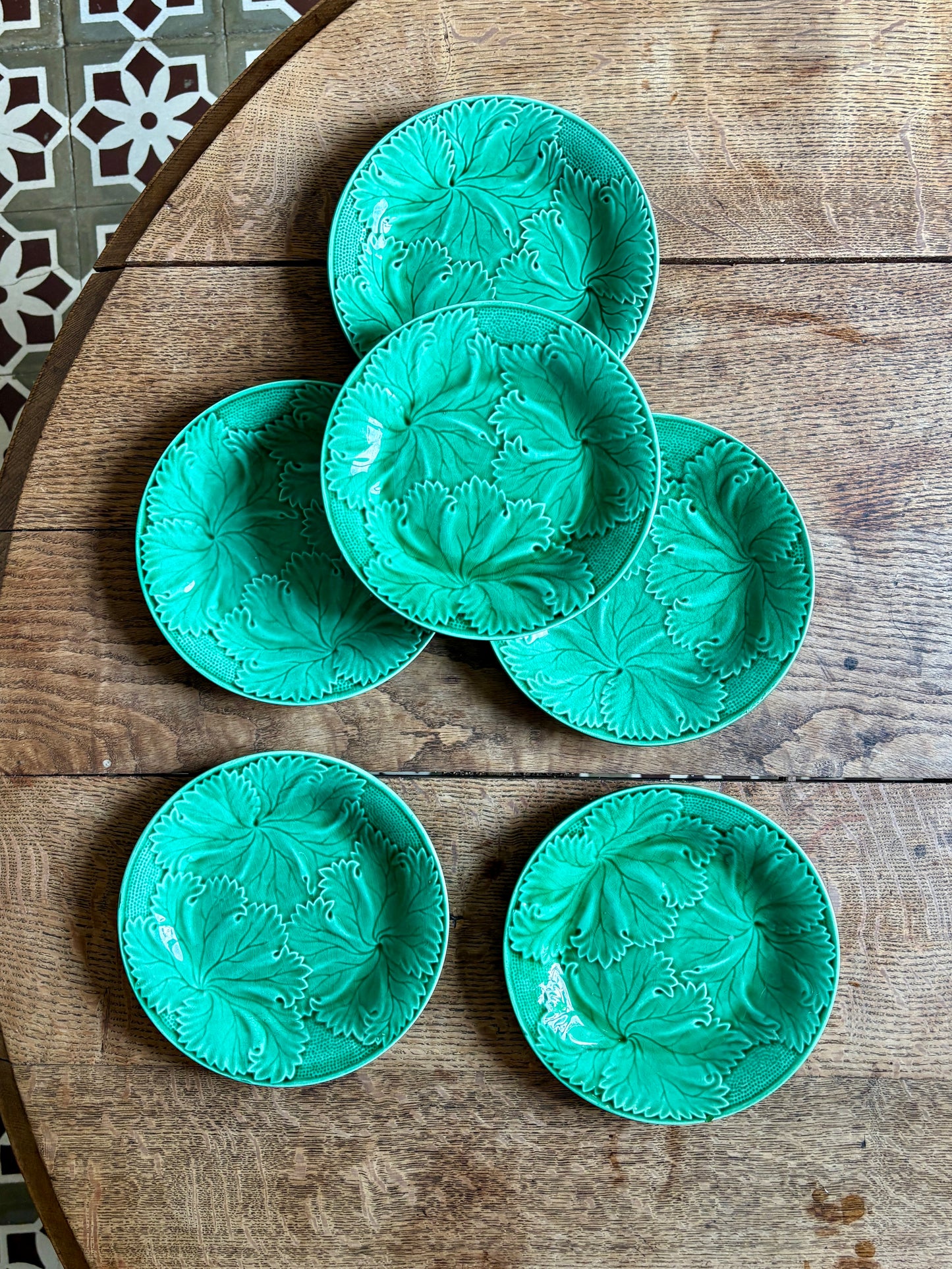 Lot de 6 assiettes vintage en faïence verte